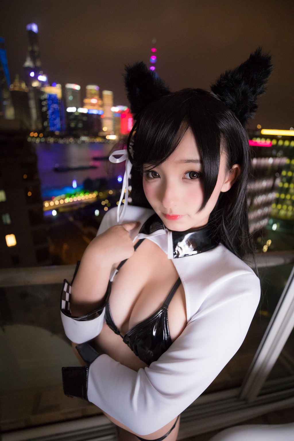 神楽坂真冬《ATAGO-LATEX VER (胶袜)》 [福利COSPLAY] 写真集[150P]