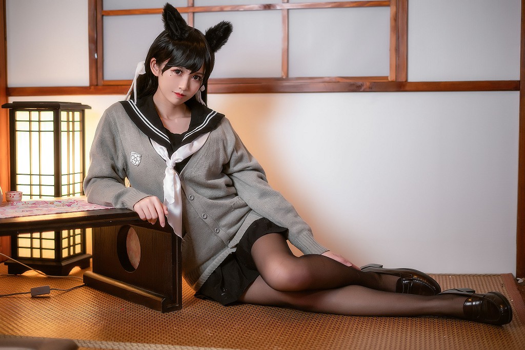 Eel Fish Fei Er 'Azur Lane School Uniform' [COSPLAY Beauty] Photobook [14P