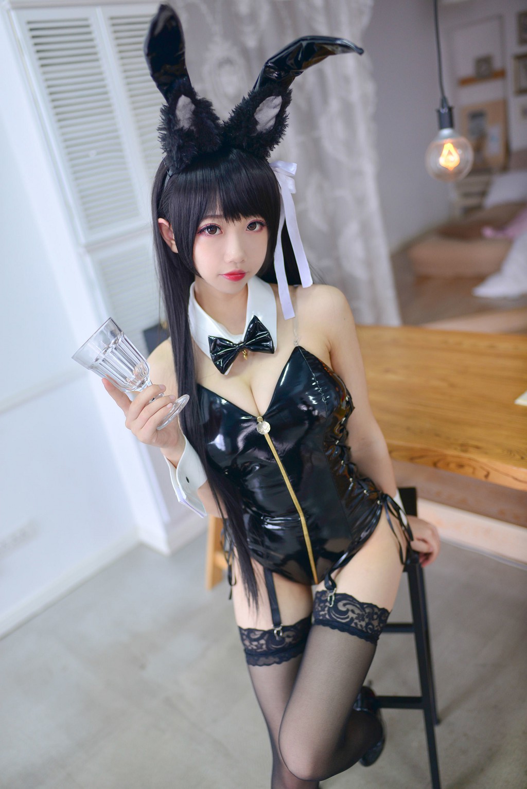 Tuyết Kỳ SAMA《Ái Đường Thỏ Nữ Lang》 [Welfare Cosplay] Tập ảnh [33P