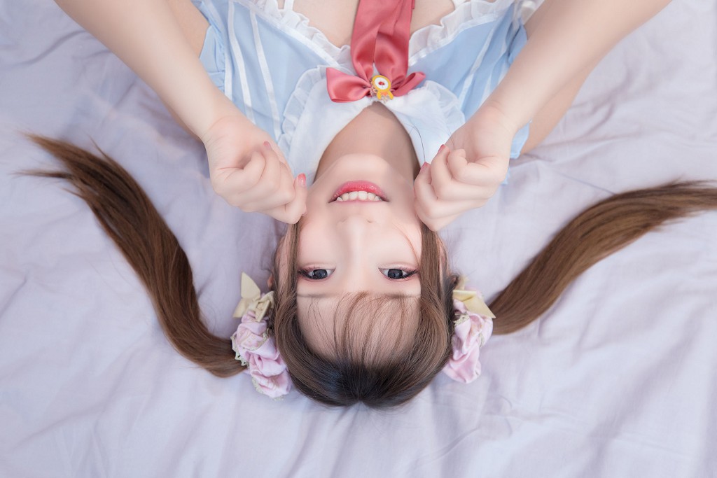 COSER Kagurazaka Mafuyu "The Sound of Desire" [Welfare Cosplay] Photo Book [150P