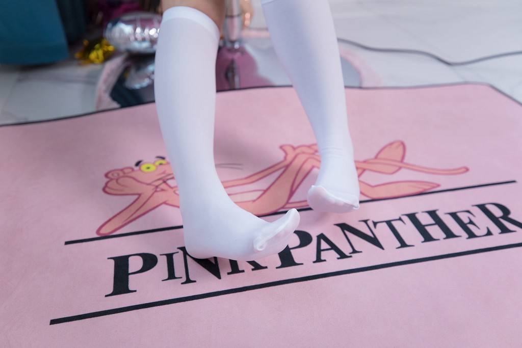 COSER Kagurazaka Mafuyu "The Sound of Desire" [Welfare Cosplay] Photo Book [150P