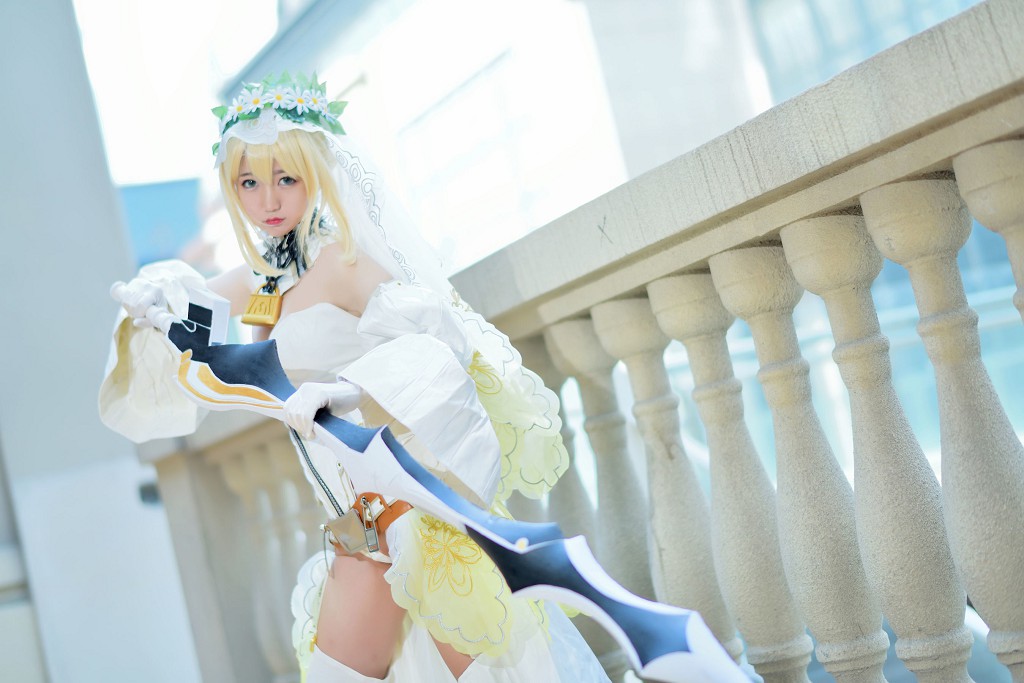 นาเกษา หญิงปีศาจ 《อัศวินชุดขาว》 [Cosplay สาวสวย] หนังสือภาพ [45P