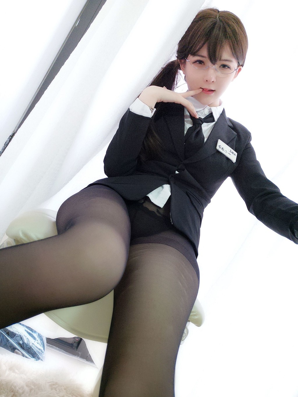 Yi Xiao Yang Ze: Assistant Sister [Cosplay Beauty] Photobook [51P