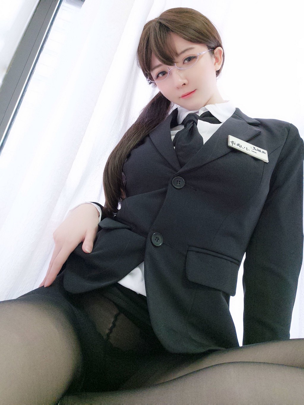 Yi Xiao Yang Ze: Assistant Sister [Cosplay Beauty] Photobook [51P