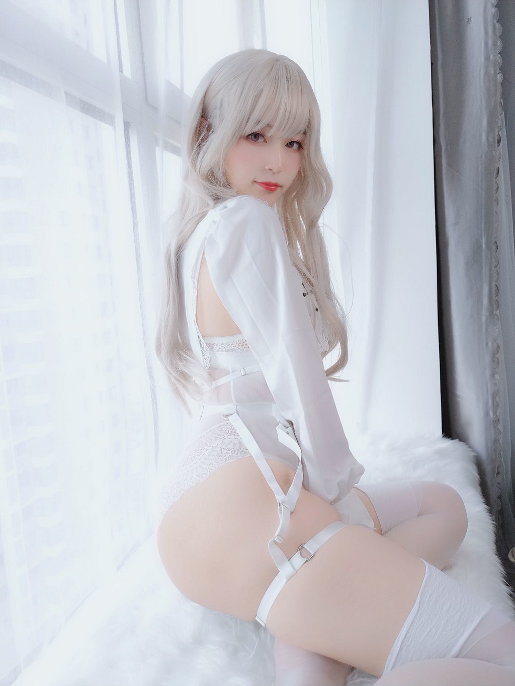 COSER Bạch Ngân 81: Thánh Nữ Thuần Bạch [Cosplay Thiếu Nữ] Tập ảnh [56P