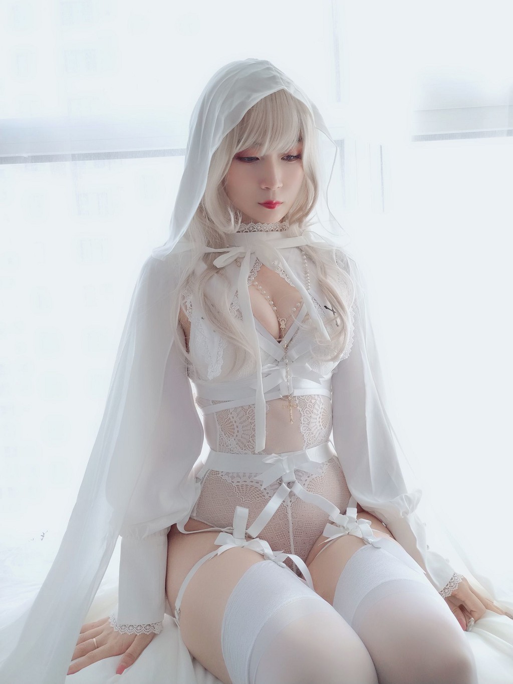 COSER Bạch Ngân 81: Thánh Nữ Thuần Bạch [Cosplay Thiếu Nữ] Tập ảnh [56P