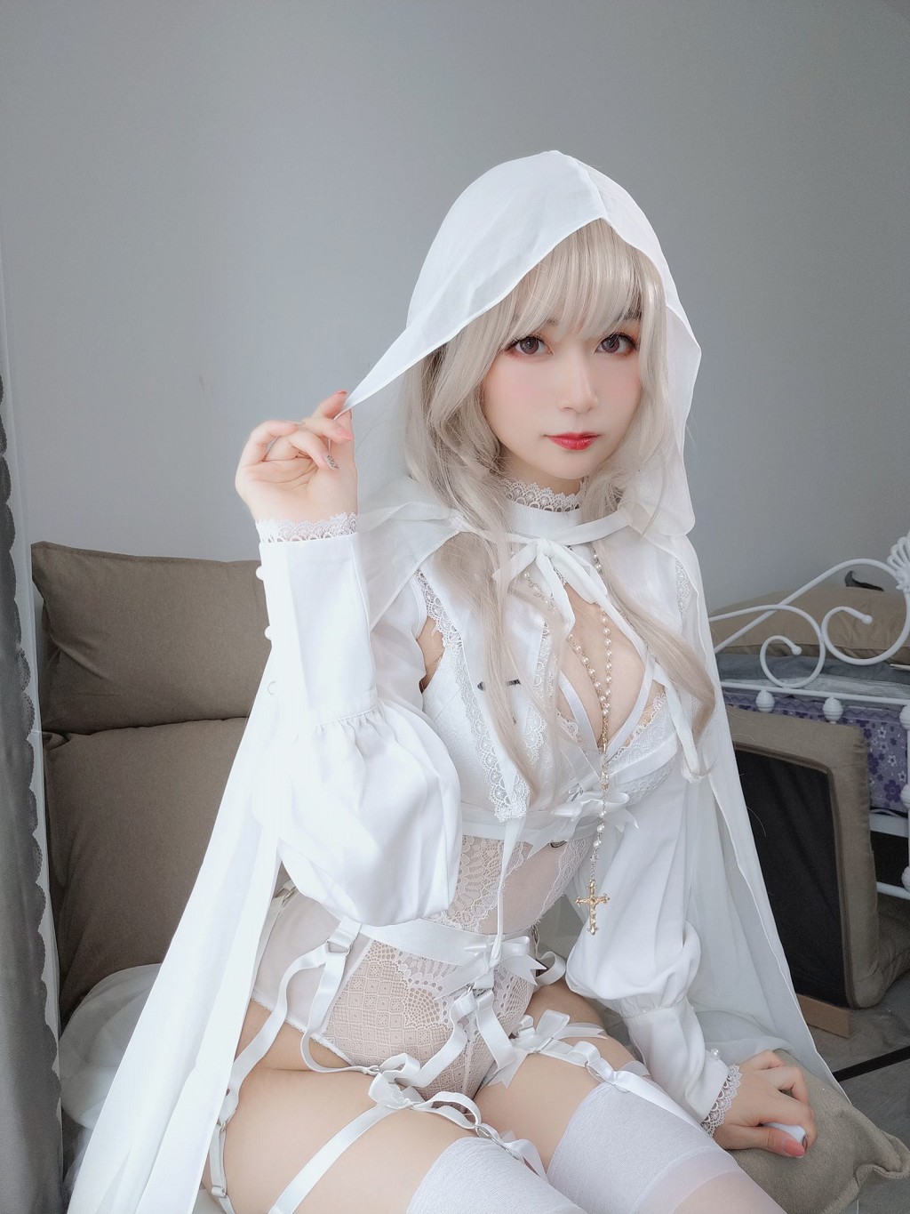 COSER Bạch Ngân 81: Thánh Nữ Thuần Bạch [Cosplay Thiếu Nữ] Tập ảnh [56P
