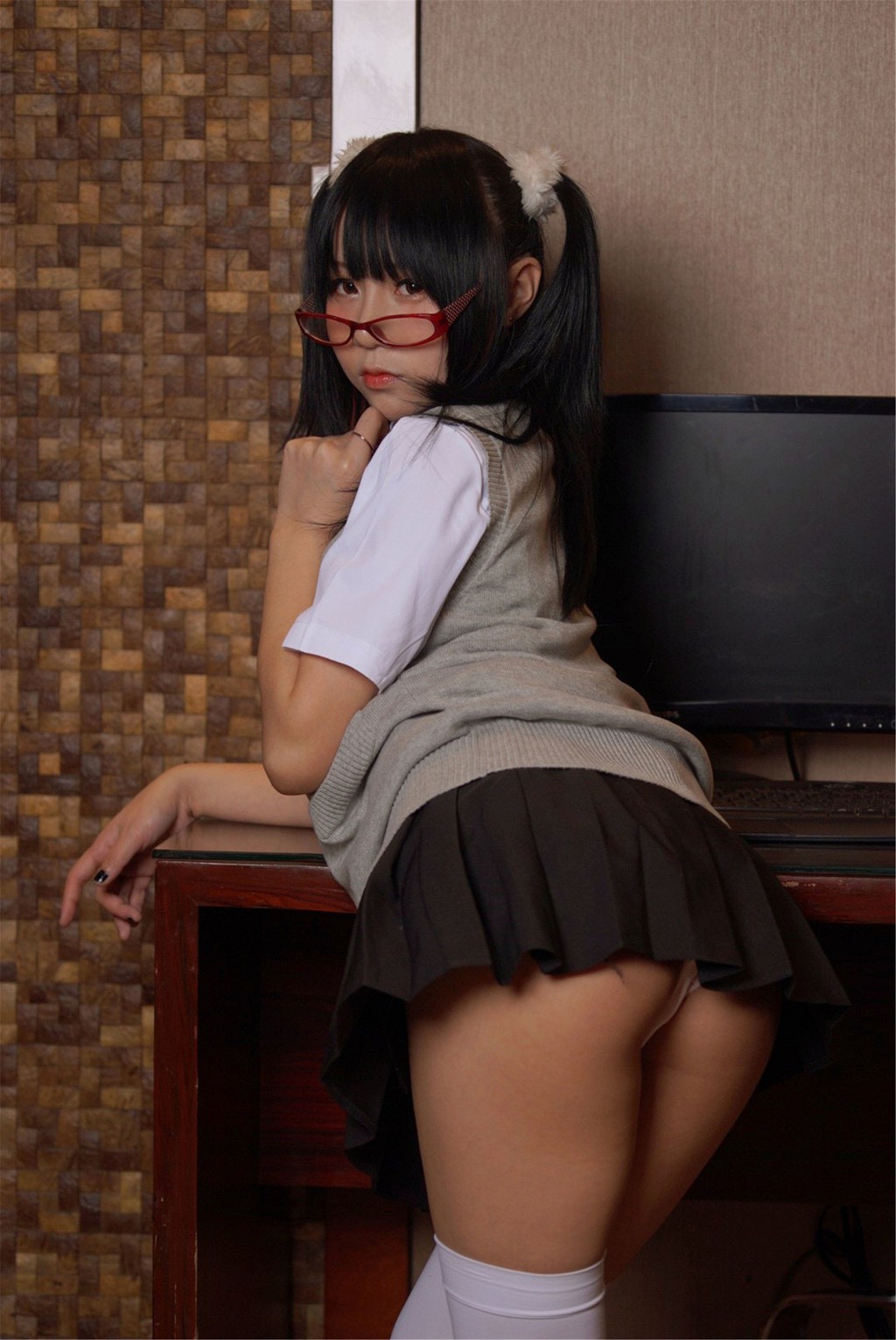 โคเซอร์ไป่หยิน81&ยาวยาวเลอ《เจอเมยซืออิ่ว》 [คอสเพลย์ฟูหฺลี่] หนังสือภาพ[107P