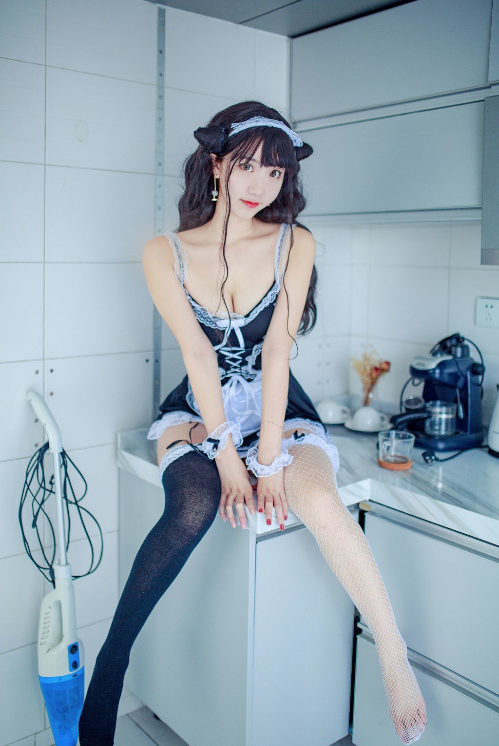 Coser Kurokawa 'Little Devil Maid Costume' [Cosplay Girl] Photo Book [26P