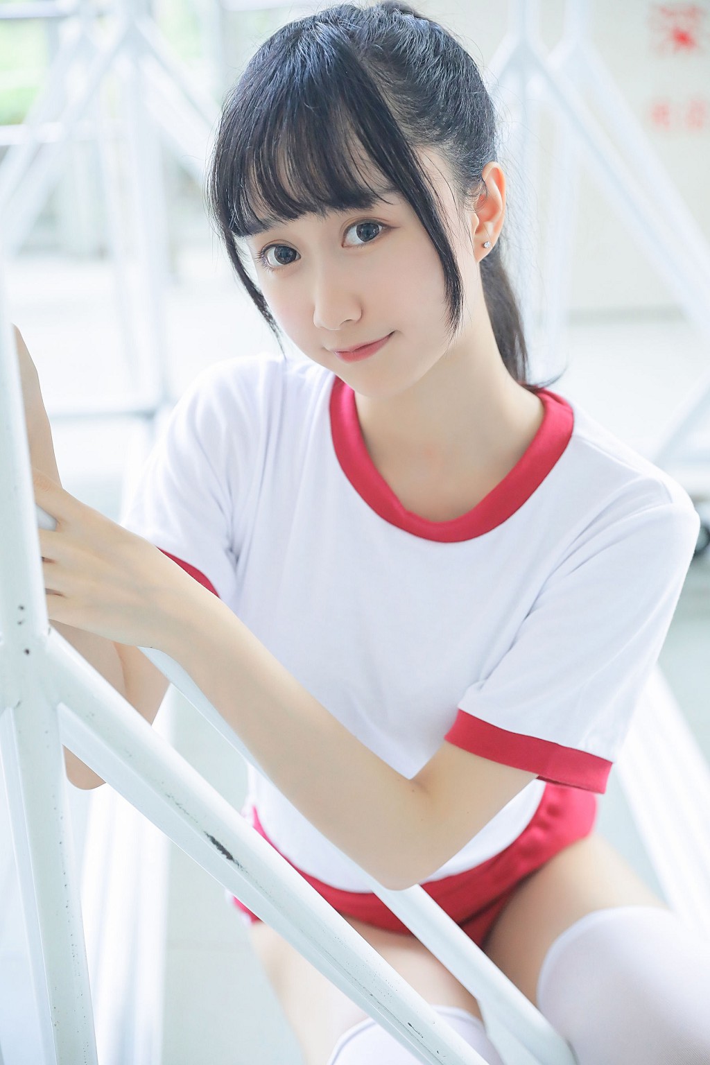 Mu Mianmian "Going to PE Class" [Cosplay Benefits] Photobook [42P