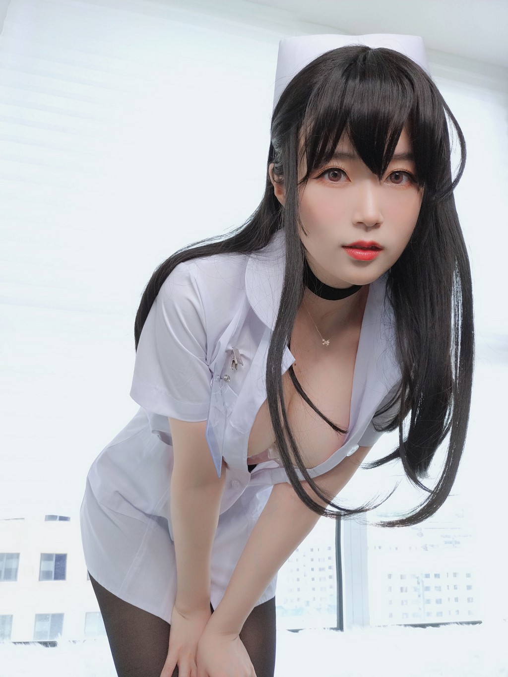 ไป่หยิ่น81《พยาบาลผมยาว》 [Cosplay สาวสวย] หนังสือภาพ[66P
