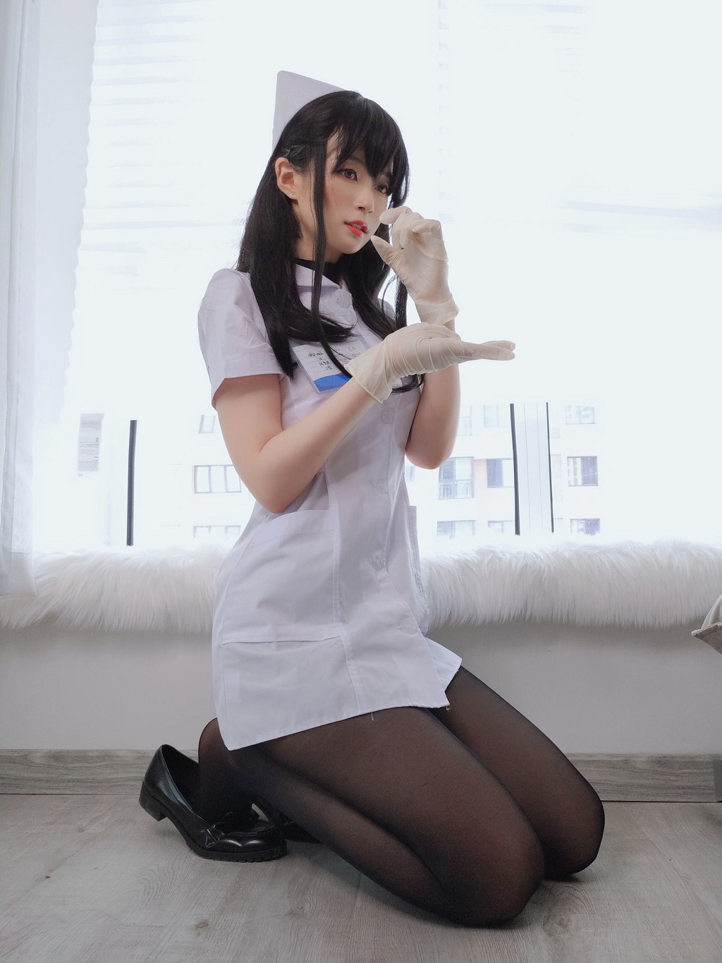 ไป่หยิ่น81《พยาบาลผมยาว》 [Cosplay สาวสวย] หนังสือภาพ[66P