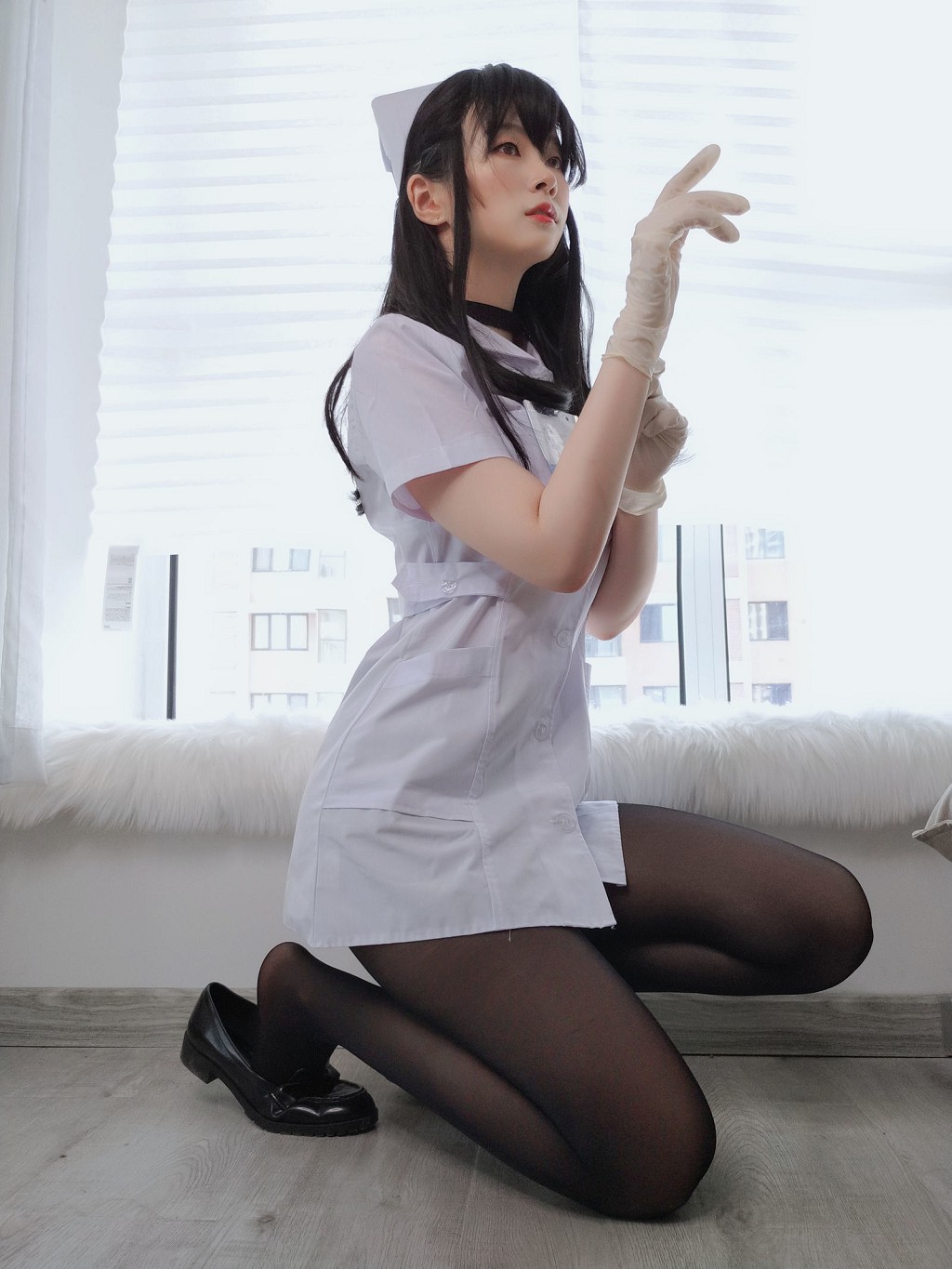白银81《长发小护士》 [Cosplay美女] 写真集[66P]