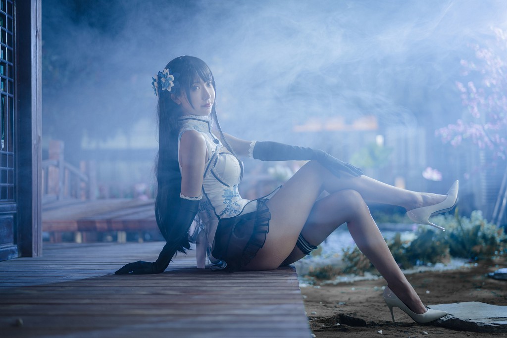 Cosplayer Hei Chuan 'Ping Er' [Cosplay Girl] Photobook [47P
