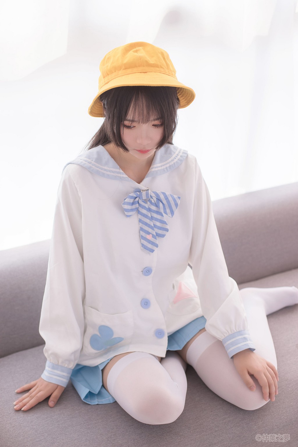 《노란 모자 여학생의 흰 실크》 [청란영화] SPL.008 사진집[98P
