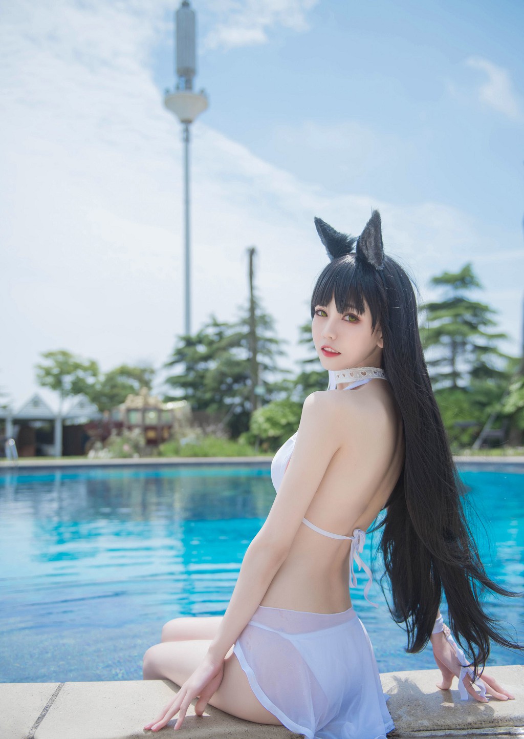COSER你的负卿《爱宕泳装穹妹兔女郎》 [Cosplay福利] 写真集[36P]