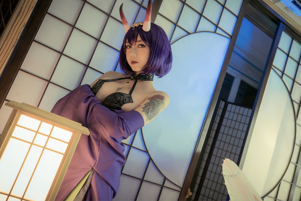 COSER洛丽塔大哥 《酒吞》 [Cosplay美女] 写真集[36P]