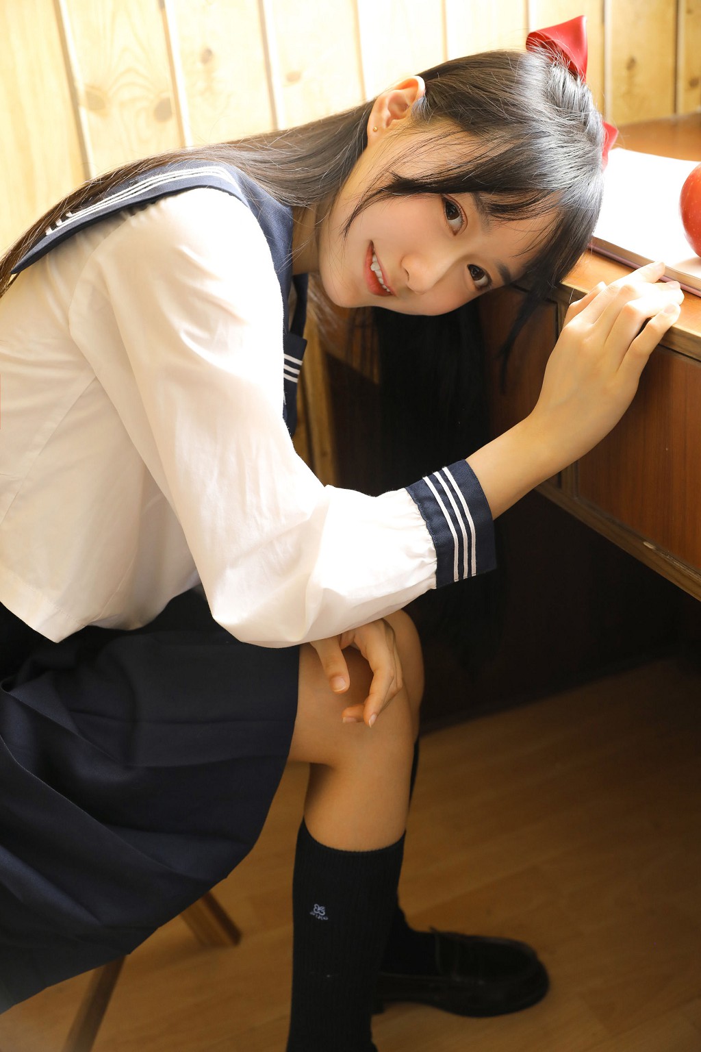 木绵绵OwO《绵相随 JK水手服》 [COSER美女] 写真集[32P]