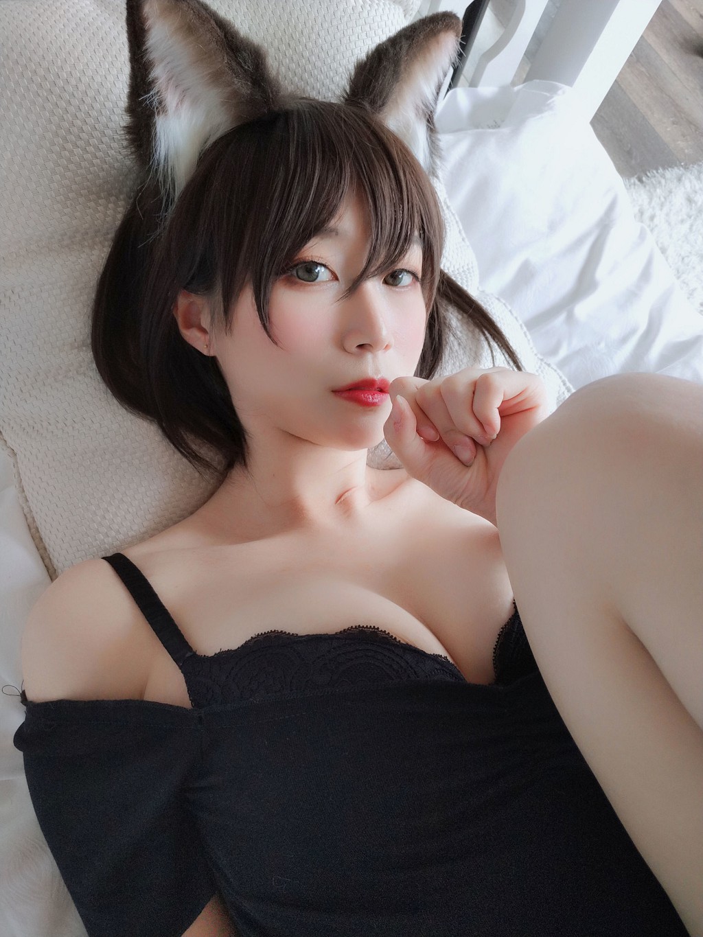 โคเซอร์ ไป่หยิน 81 《แมวราดดอล》 [คอสเพลย์ สาวน้อย] หนังสือภาพ [46P