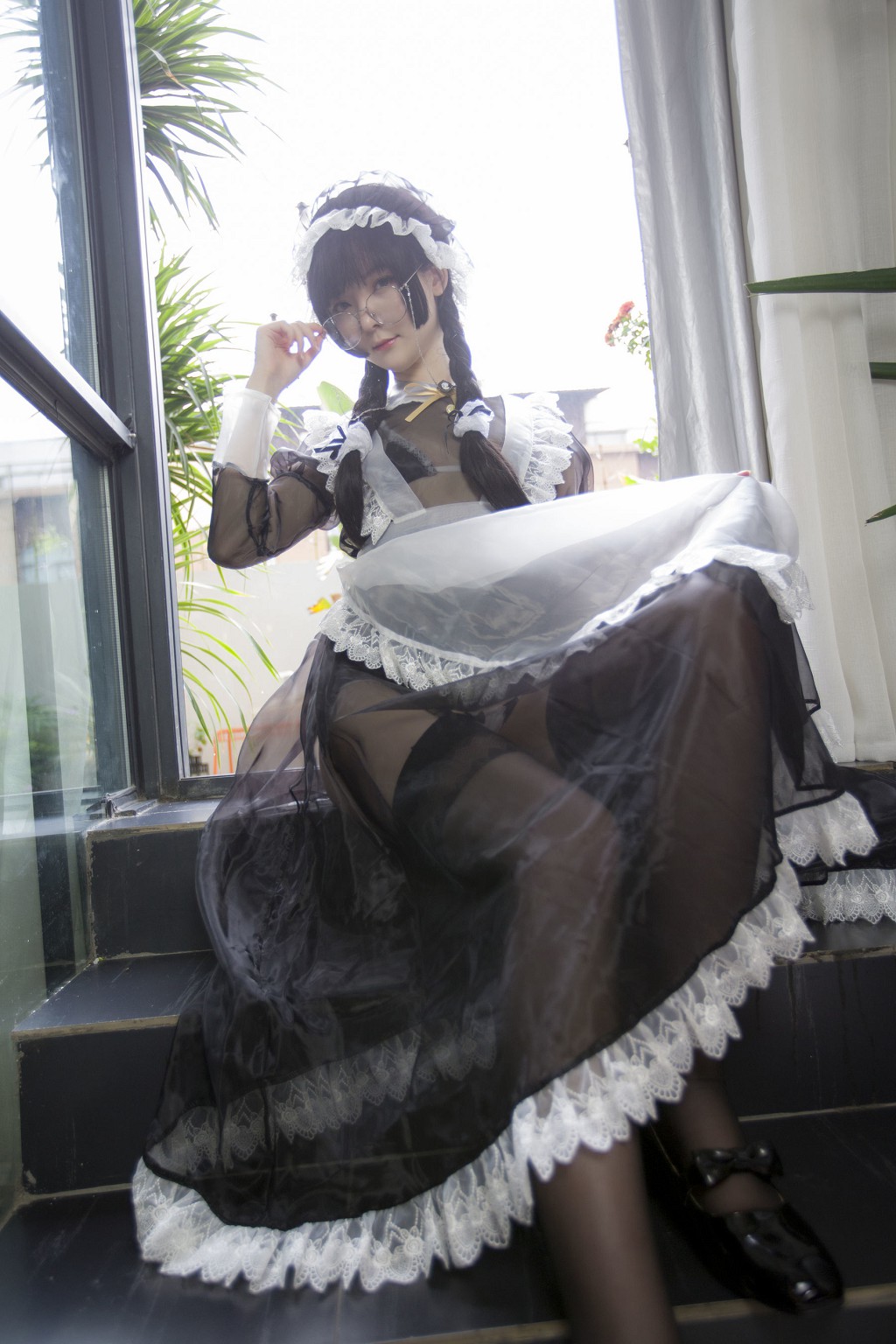 โคเซอร์อี้เซี่ยวหยางเจ๋อ《ชุดใหม่ของสาวใช้》 [สาวสวยคอสเพลย์] หนังสือภาพ[85P