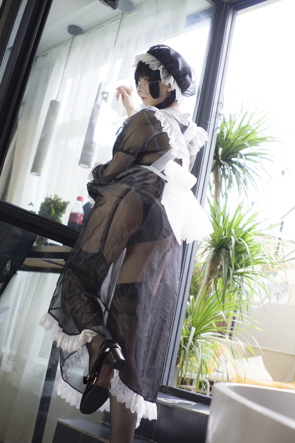 โคเซอร์อี้เซี่ยวหยางเจ๋อ《ชุดใหม่ของสาวใช้》 [สาวสวยคอสเพลย์] หนังสือภาพ[85P