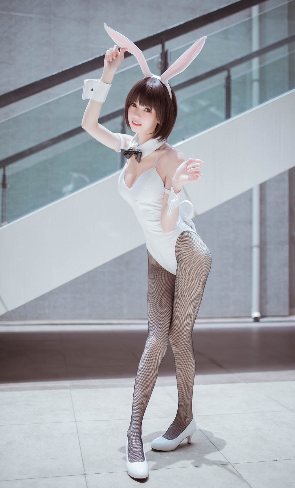 COSER你的负卿《圣人惠兔女郎》 [Cosplay福利] 写真集[23P]