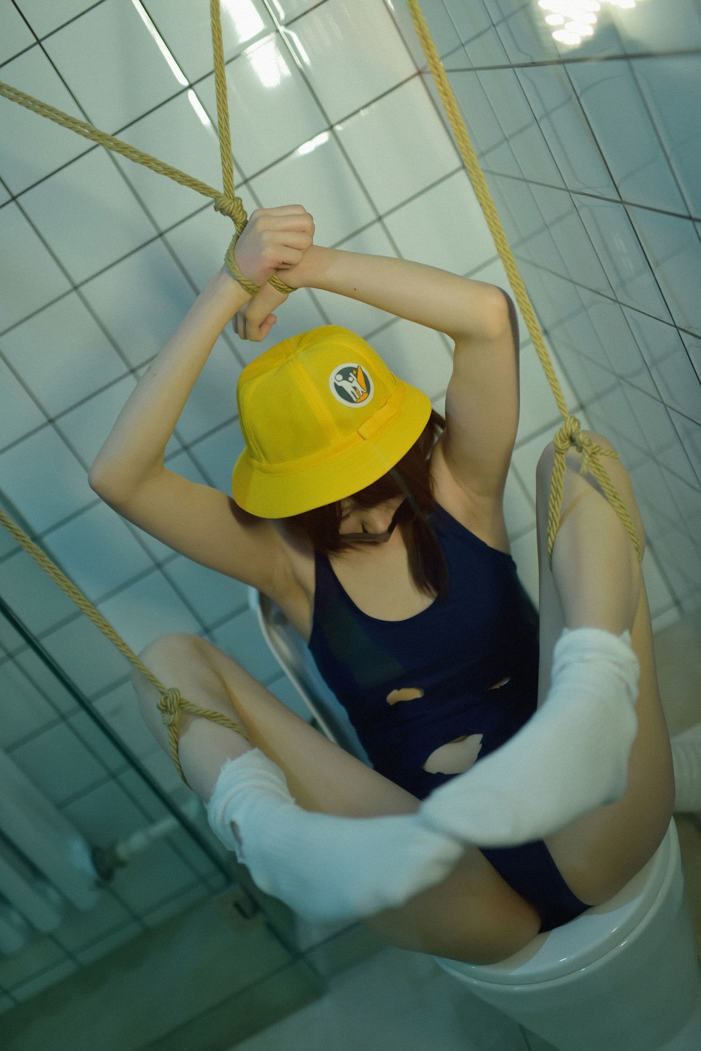นางิสะ 魔物喵 《การผูกมัดชุดว่ายน้ำโรงเรียน》 [คอสเพลย์สาวสวย] หนังสือภาพ[110P