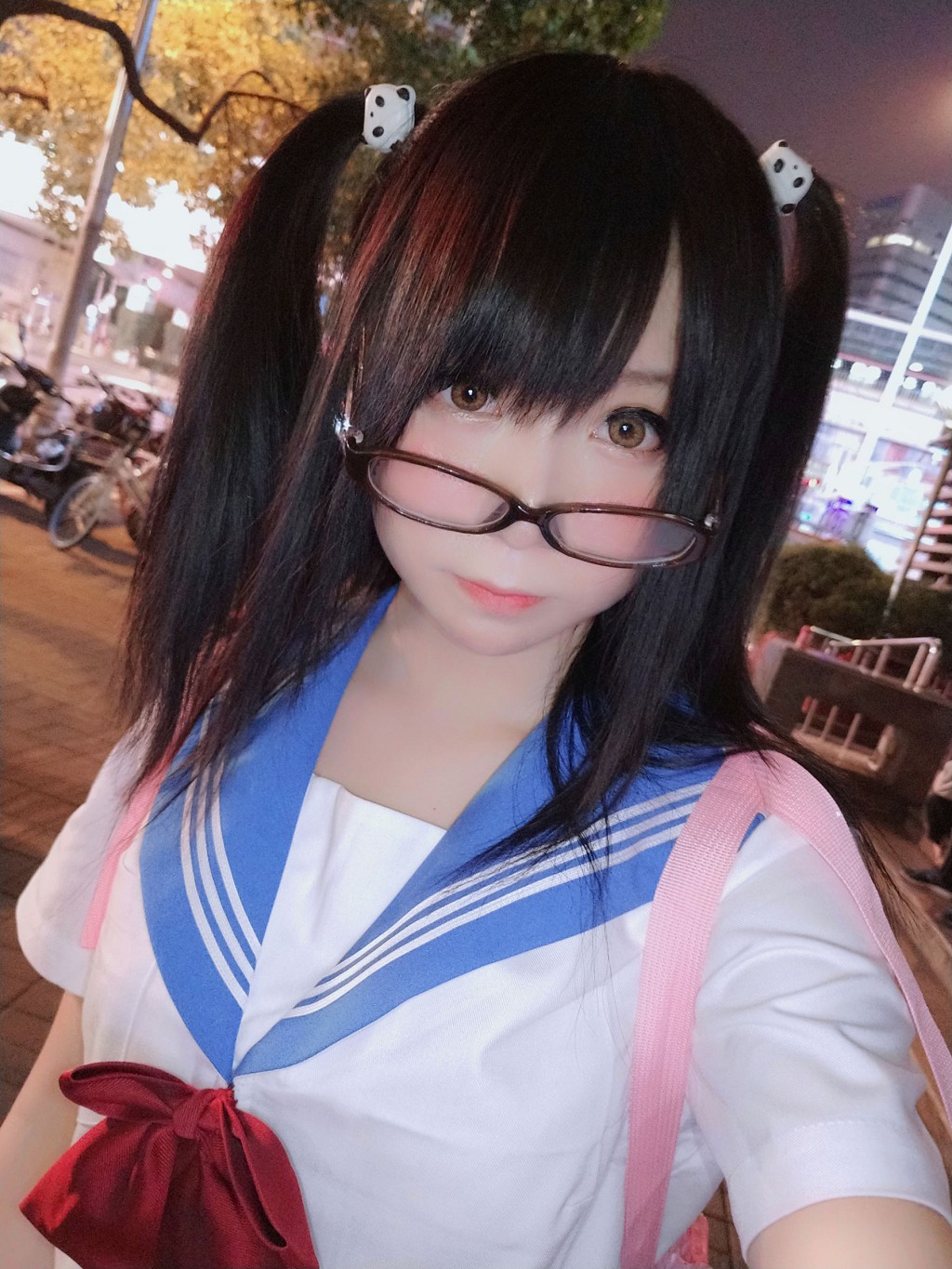 COSER摇摇乐yoyo《诱人小学妹》 [Cosplay福利] 写真集[43P]