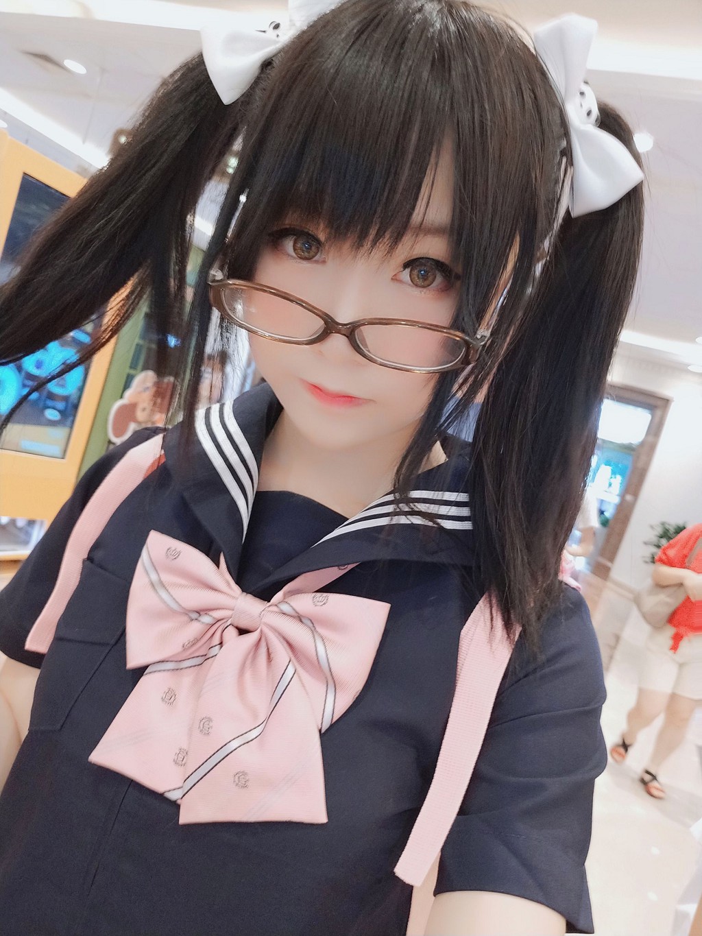 COSER摇摇乐yoyo《诱人小学妹》 [Cosplay福利] 写真集[43P]