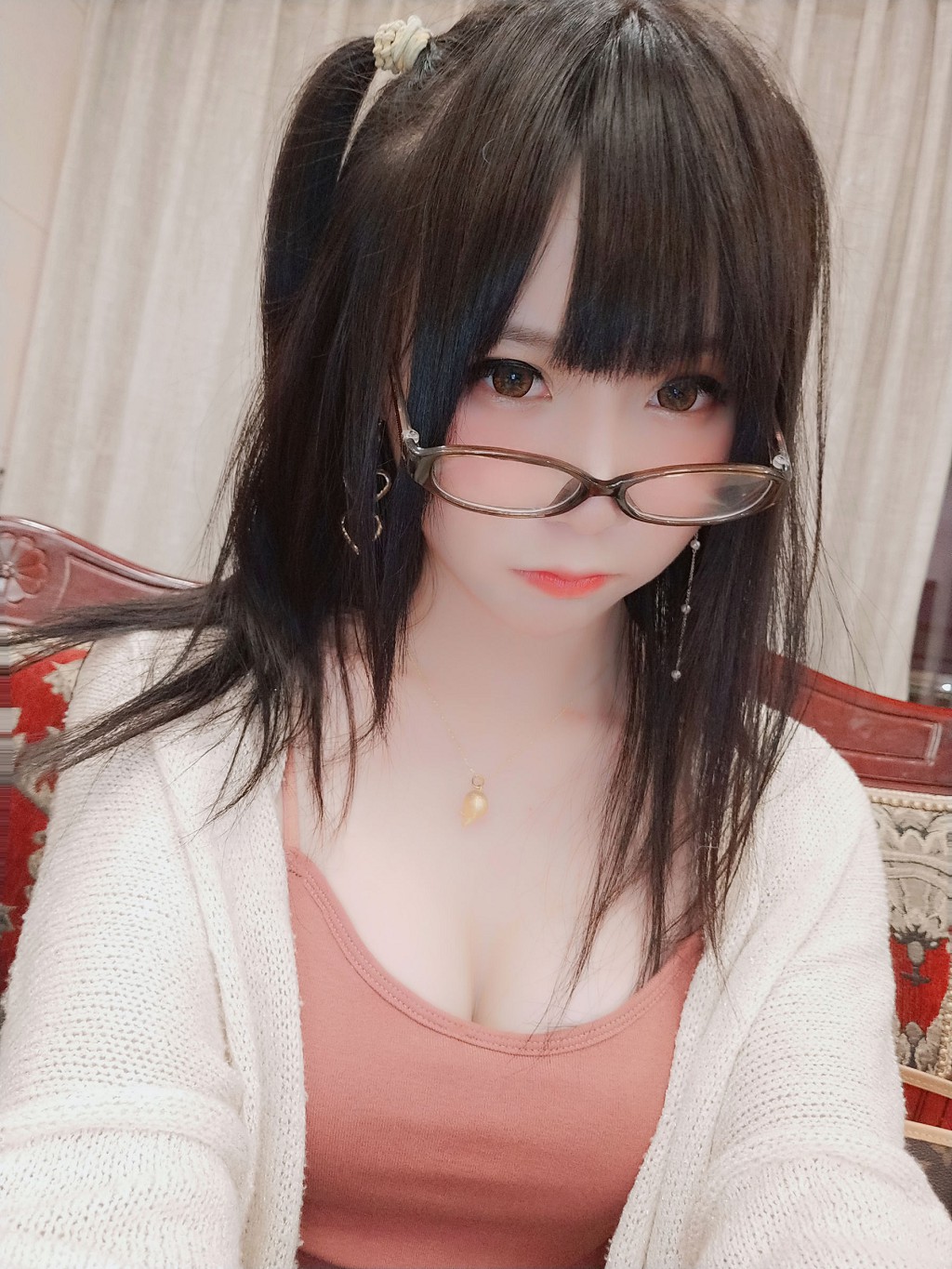 COSER Yao Yao Le YoYo: Tempting Little Schoolgirl [Cosplay Welfare] Photobook [43P