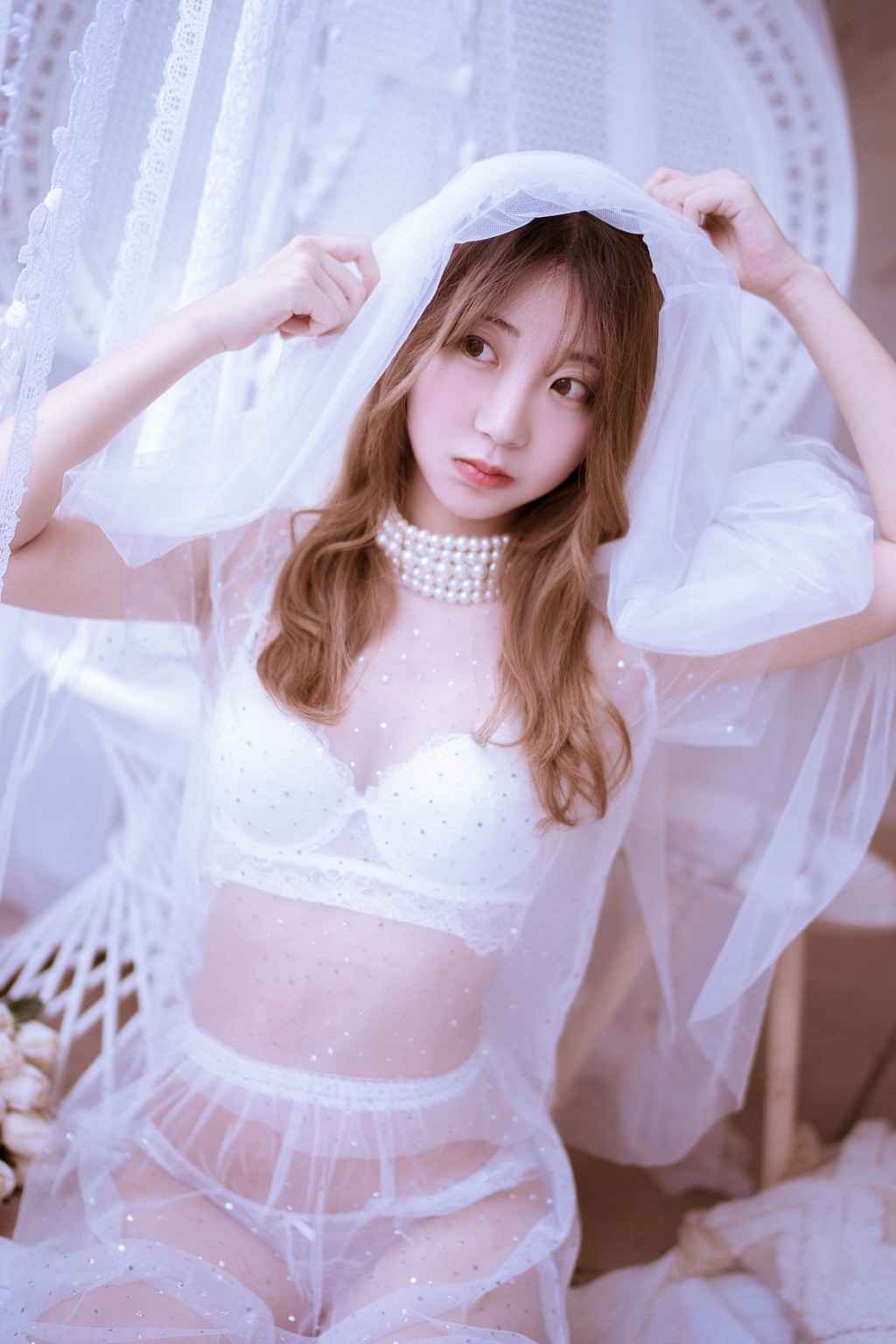 コーサー黒川《年上彼女 ウェディングドレス+セーター》 [Cosplay少女] 写真集[39P