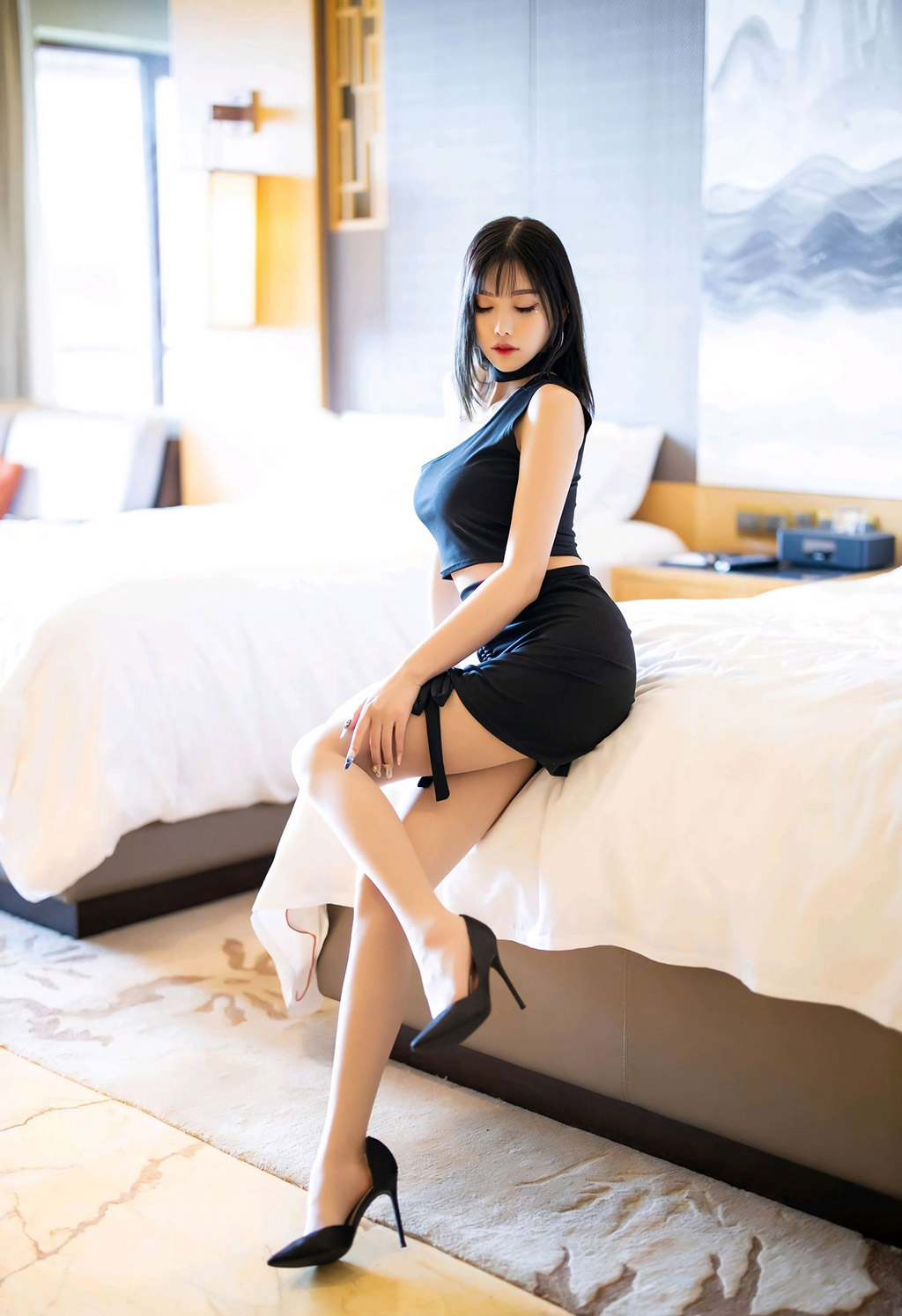 杨晨晨黑丝内衣的魅惑与丝袜的朦胧诱惑