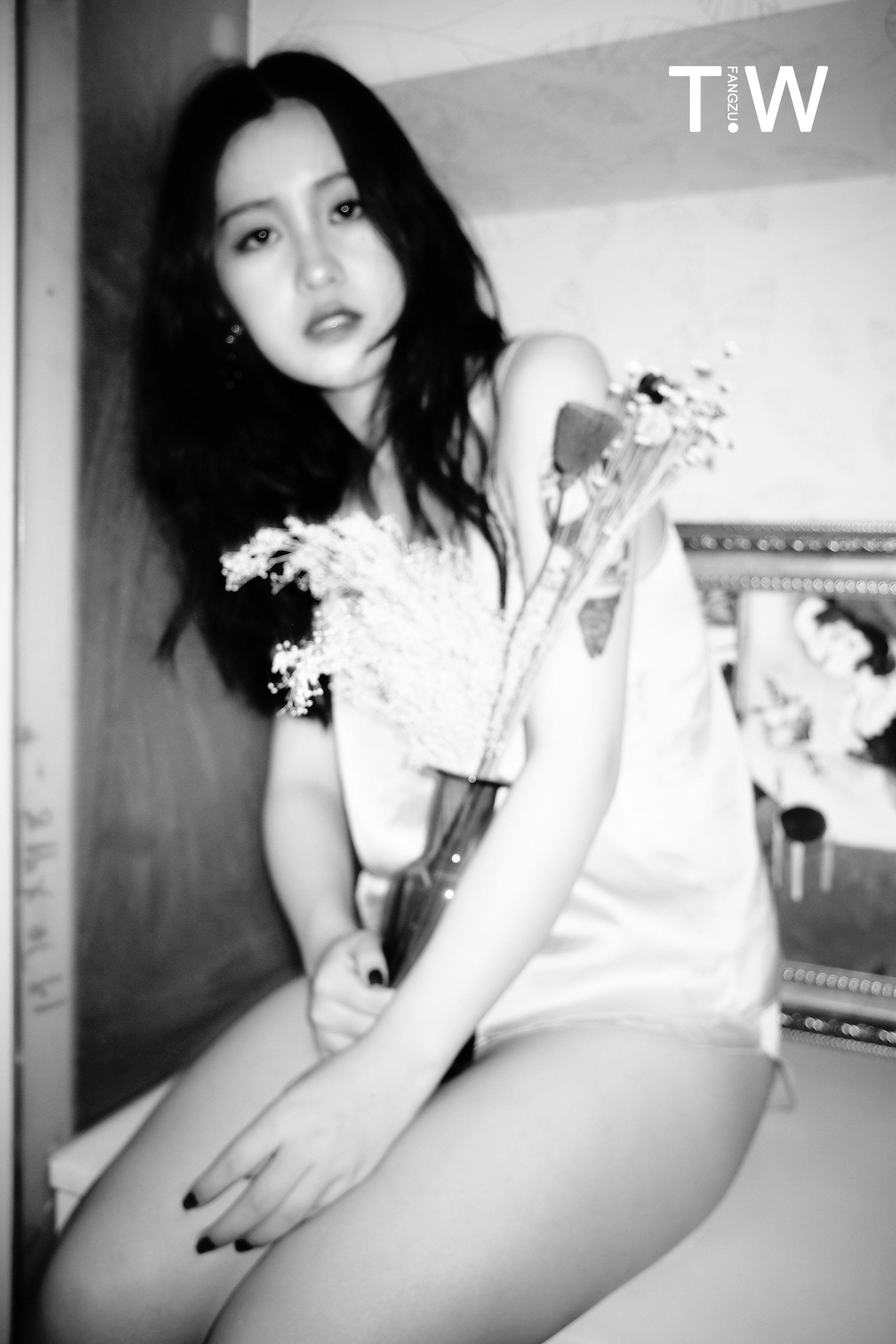 独立写真家（フェン ダオ）TIAN WEN 0018 49P