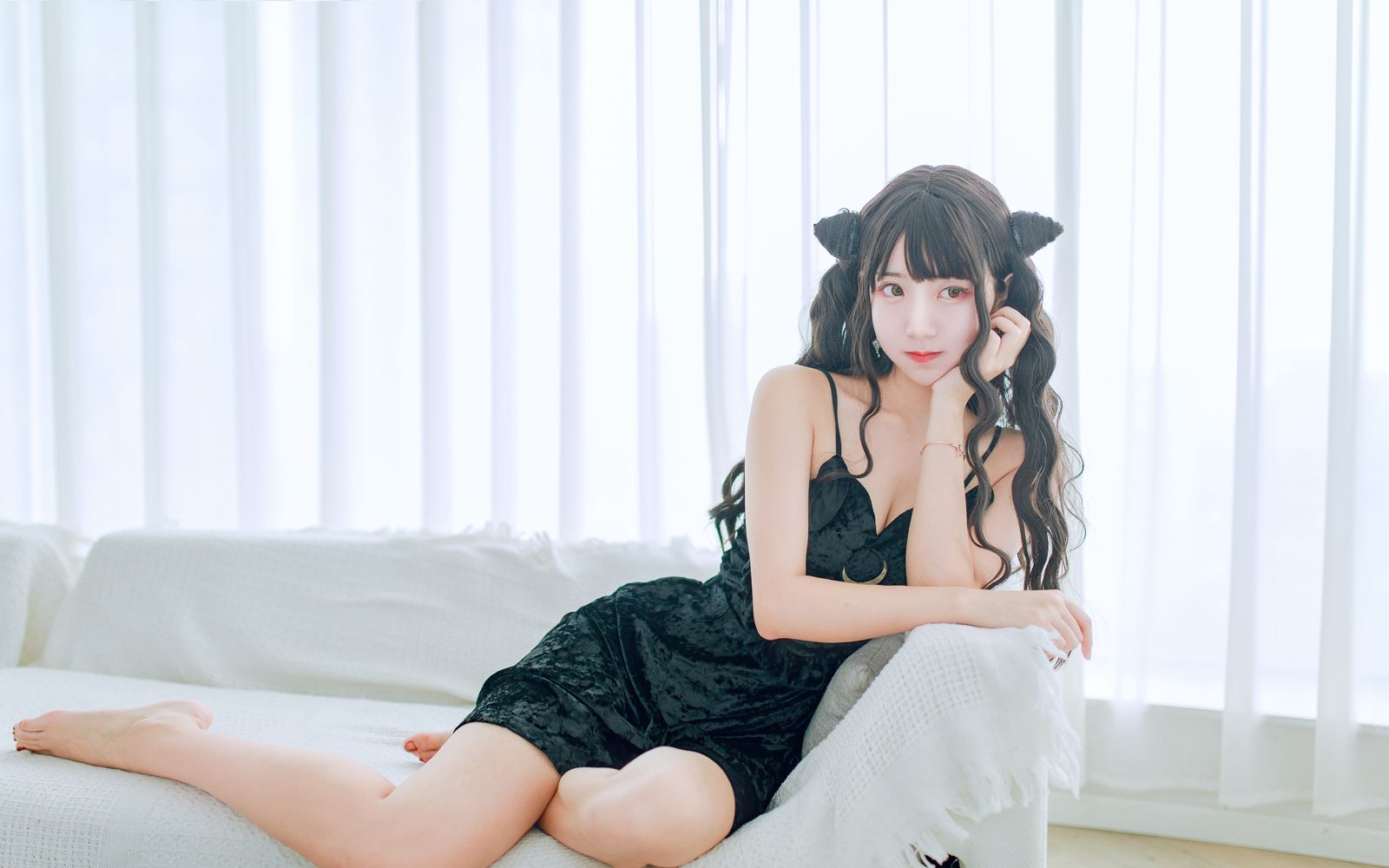 cosplay大尺寸福利性感蕾絲情趣美腿超污寫真圖