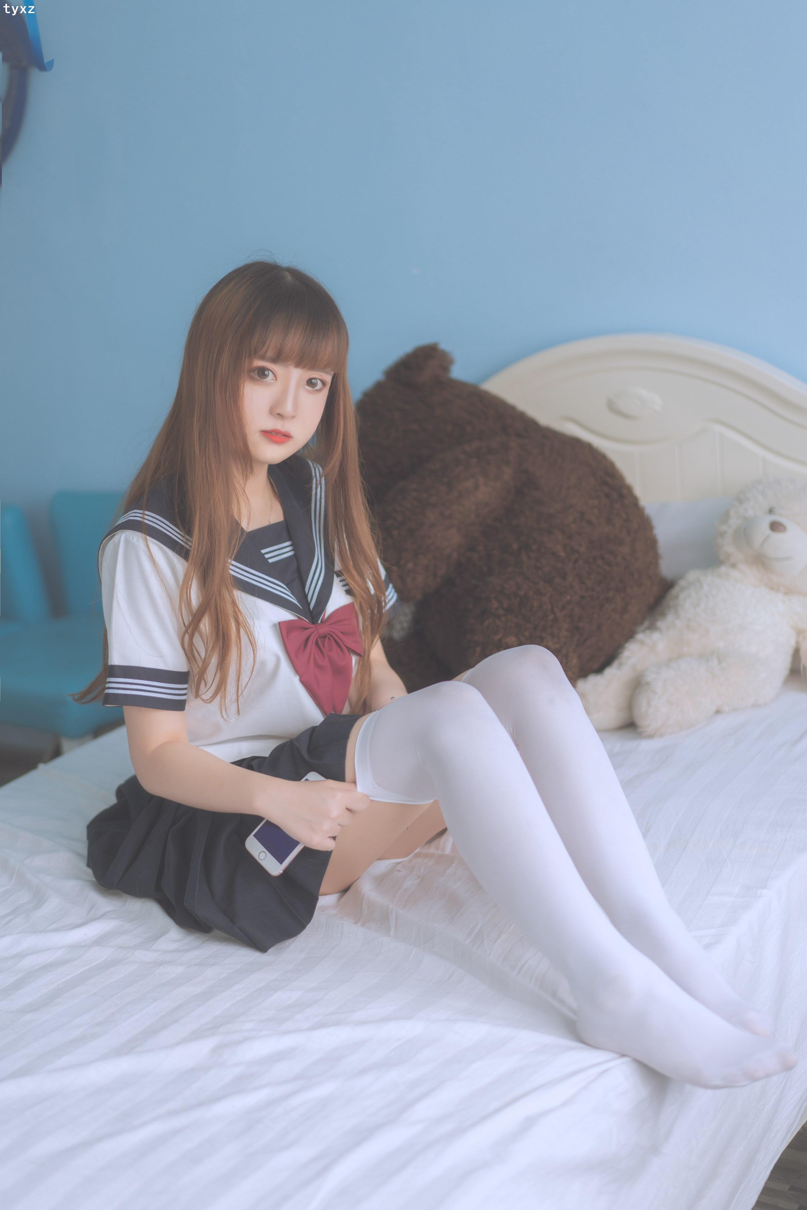一只ยุนเซา - ชีวิตประจำวันของสาว JK 42P