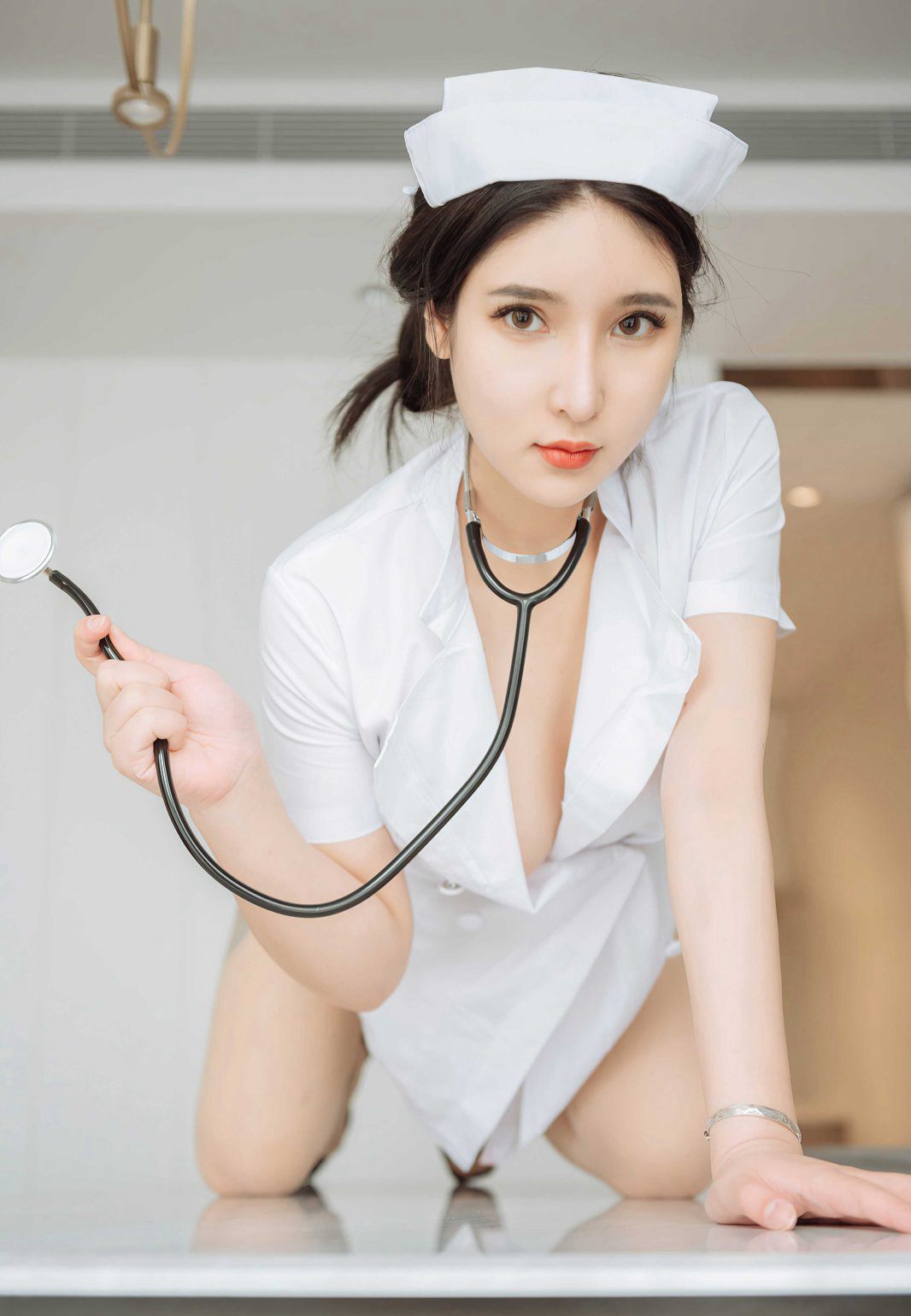 섹시 유혹 간호사 미녀 주주메이메이 극한 유혹 초미 대엉덩이 살색 스타킹 사진