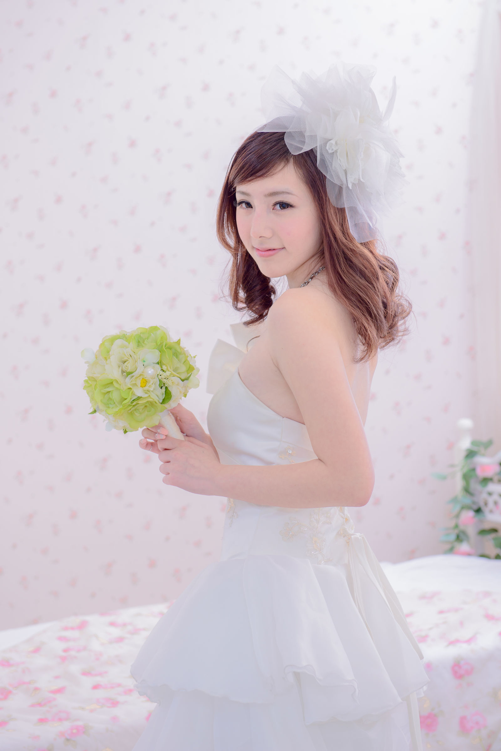 [台湾美女] 陈思颖 蓝白婚纱影集