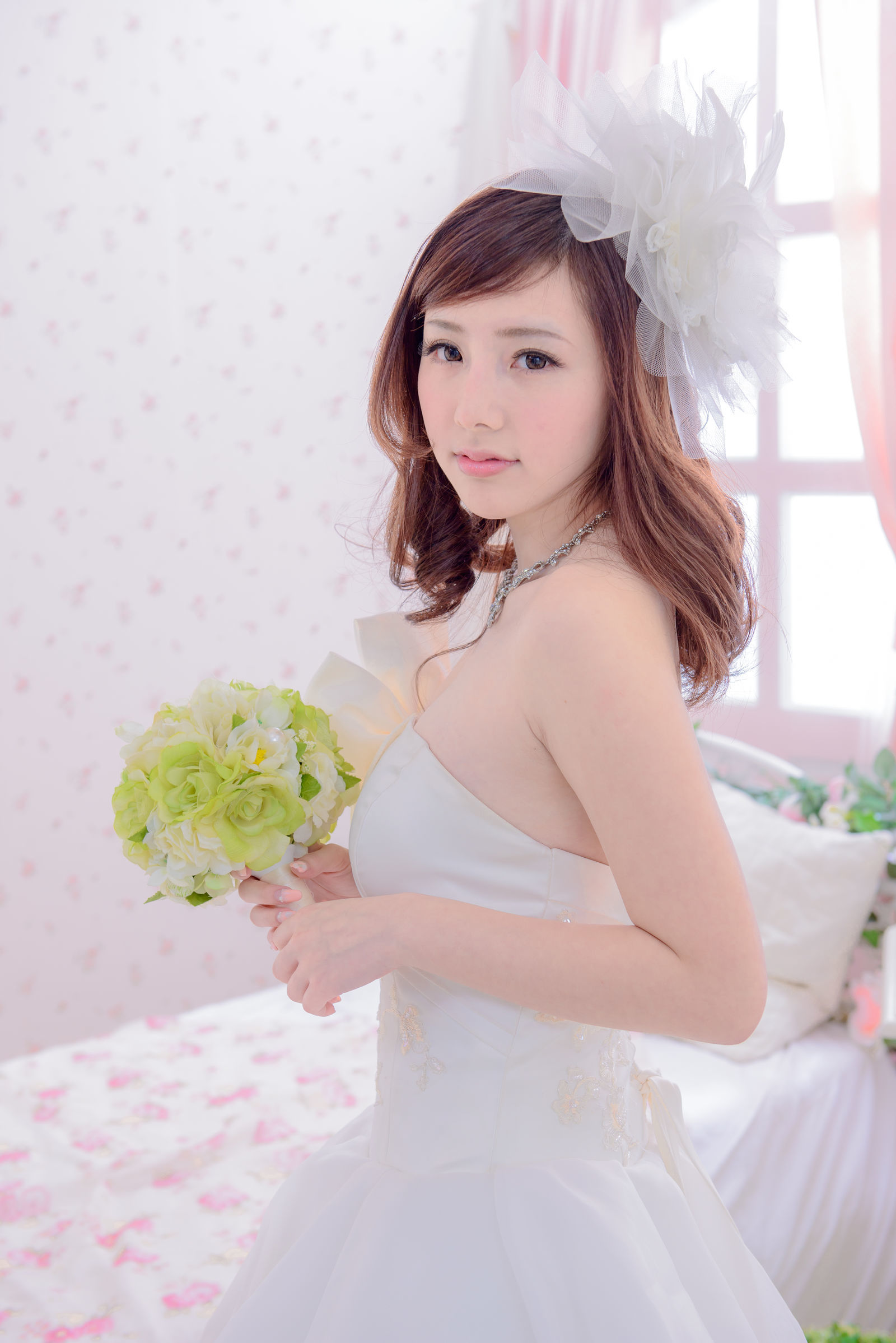 [台湾美女] 陈思颖 蓝白婚纱影集
