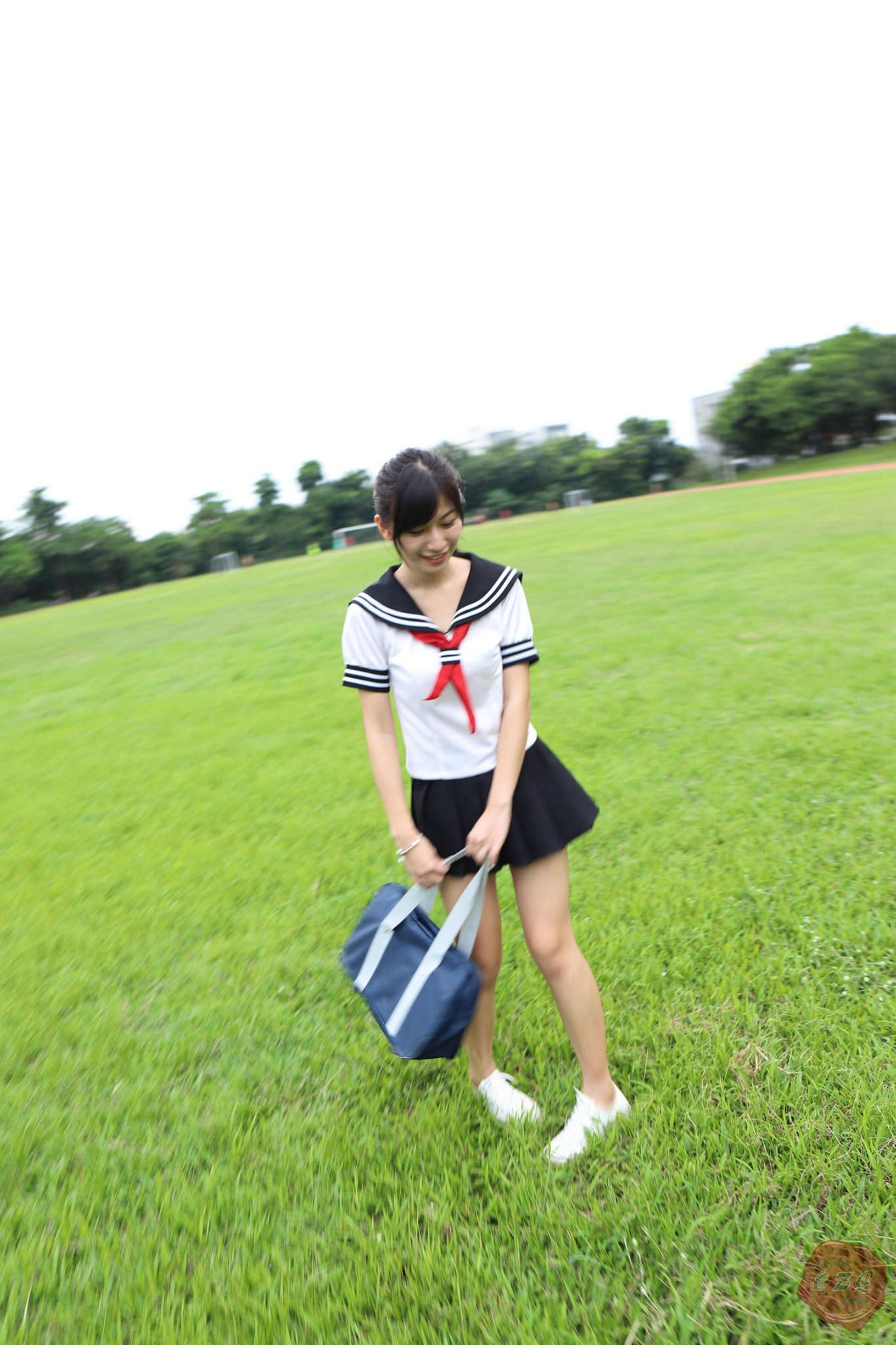 ไต้หวันสาวสวย] สาวในชุดนักเรียน หมายเลข 001 ลิน เวนดี้