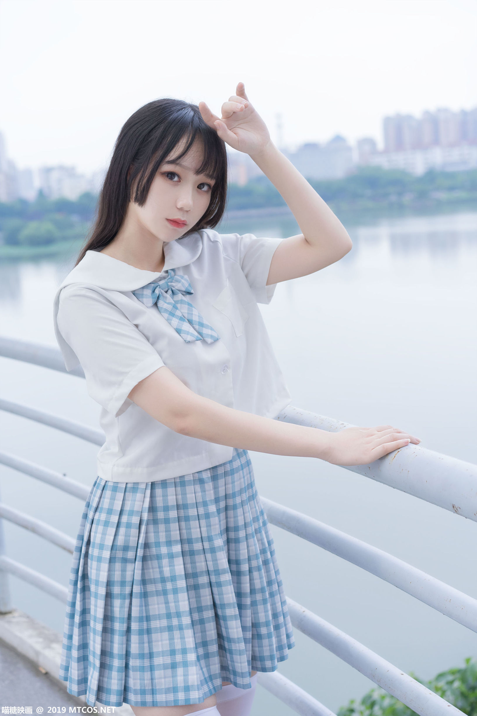 [喵糖映画] VOL.015 白丝格子裙