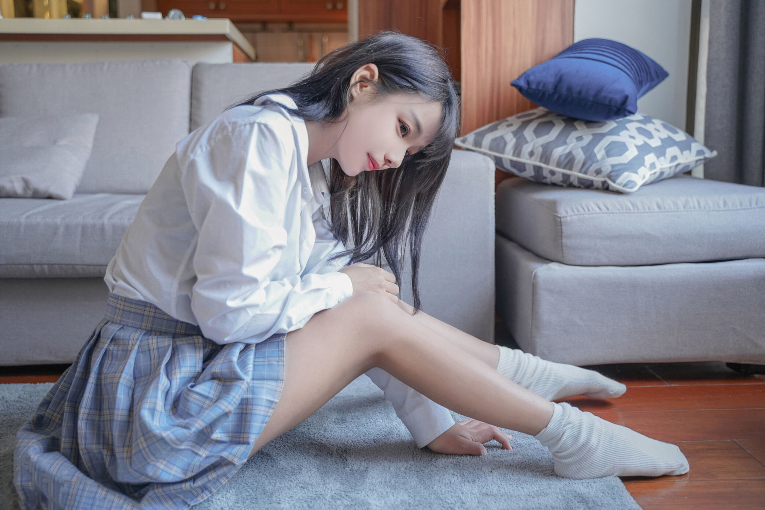 Miêu Đường Điện Ảnh] VOL.047 Váy đồng phục chân trần