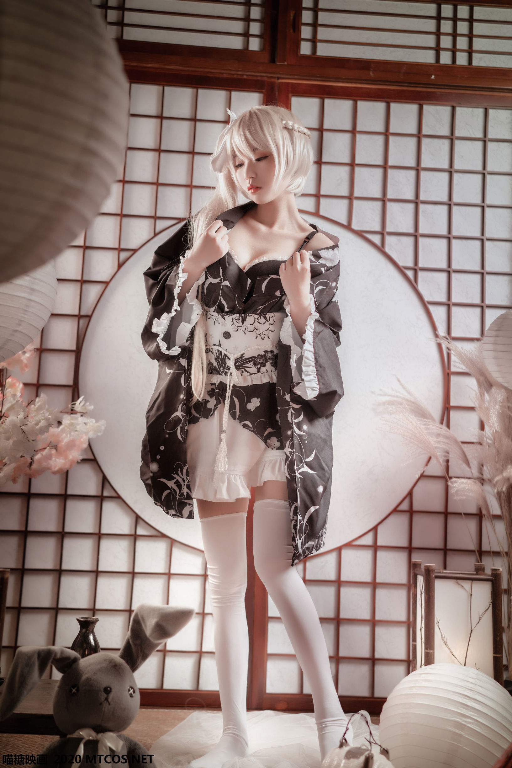 เมียวทังเอะงะ] VOL.142 กิโมโนแห่งโกธิค
