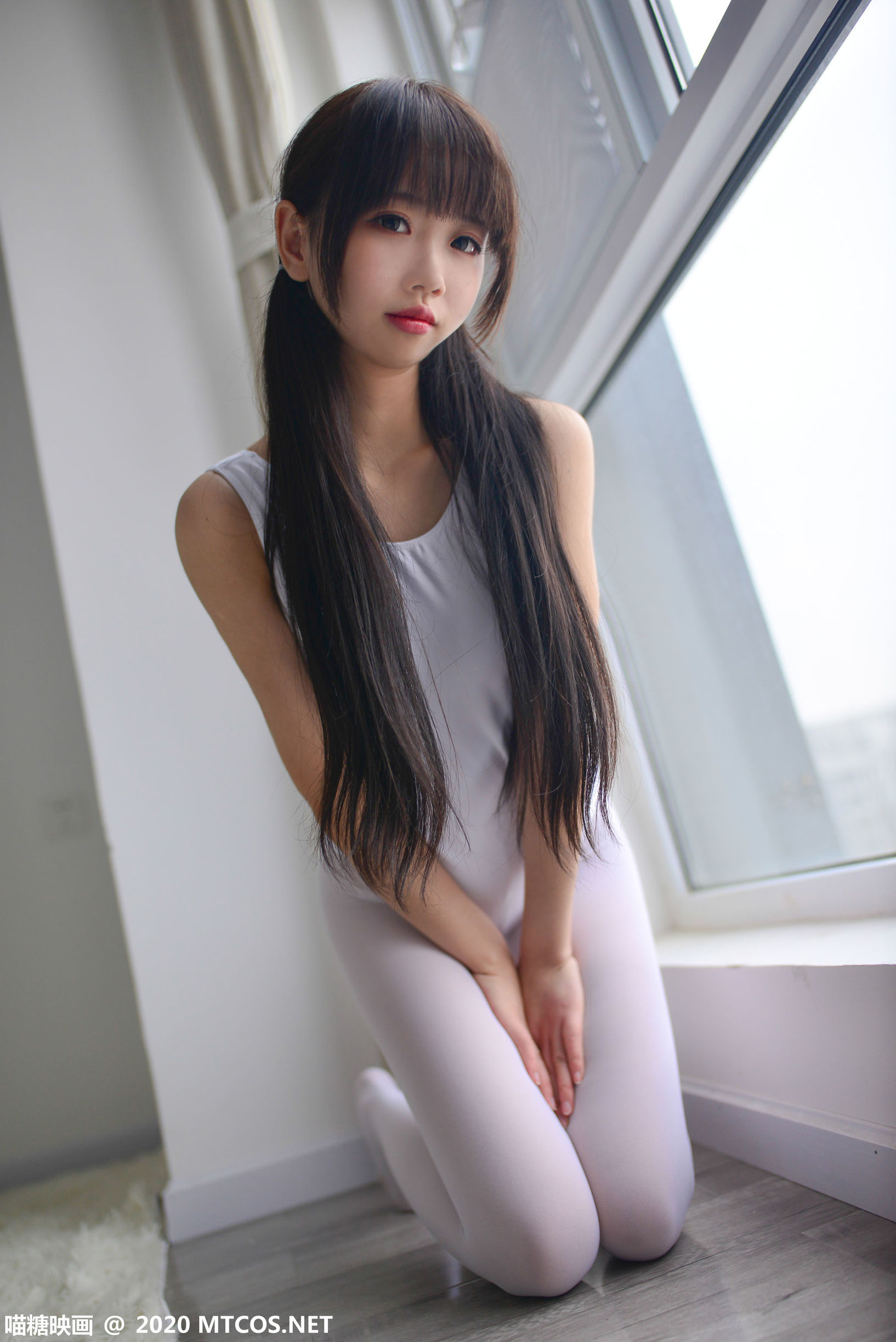 Miêu Đường Phim] VOL.207 Áo thể dục trắng