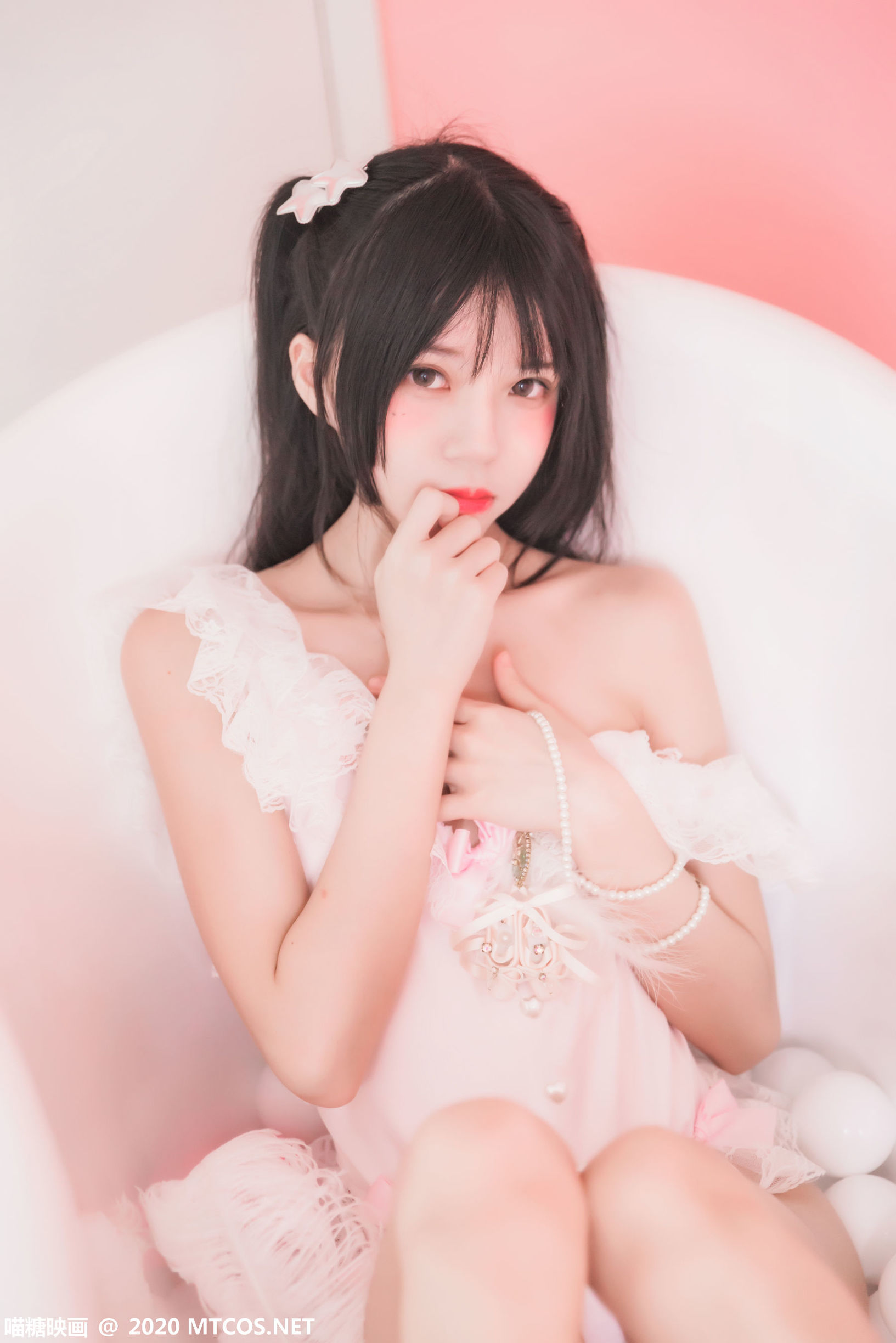 Miaotang Film] Vol. 238 Pink Bathtub