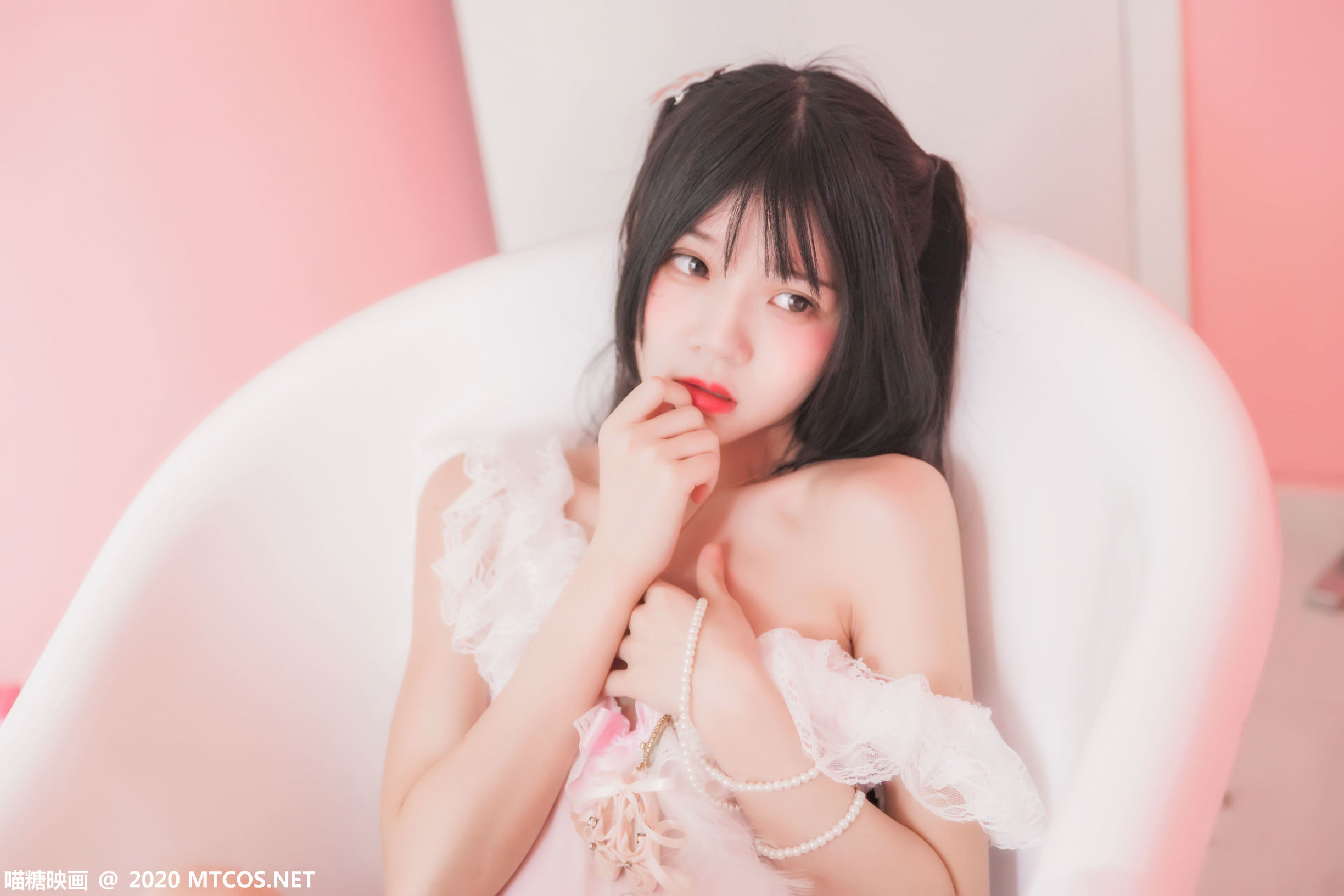 Miaotang Film] Vol. 238 Pink Bathtub