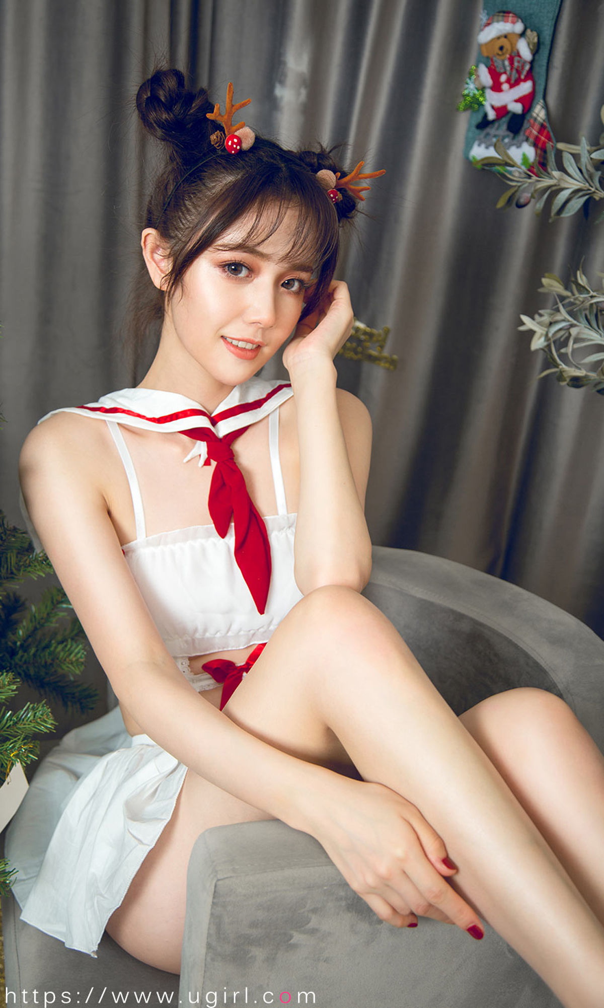 Yogu Circle Ai Youwu] No.1679 Đường Tiểu Đường Cô Gái Đồng Phục Show Giáng Sinh