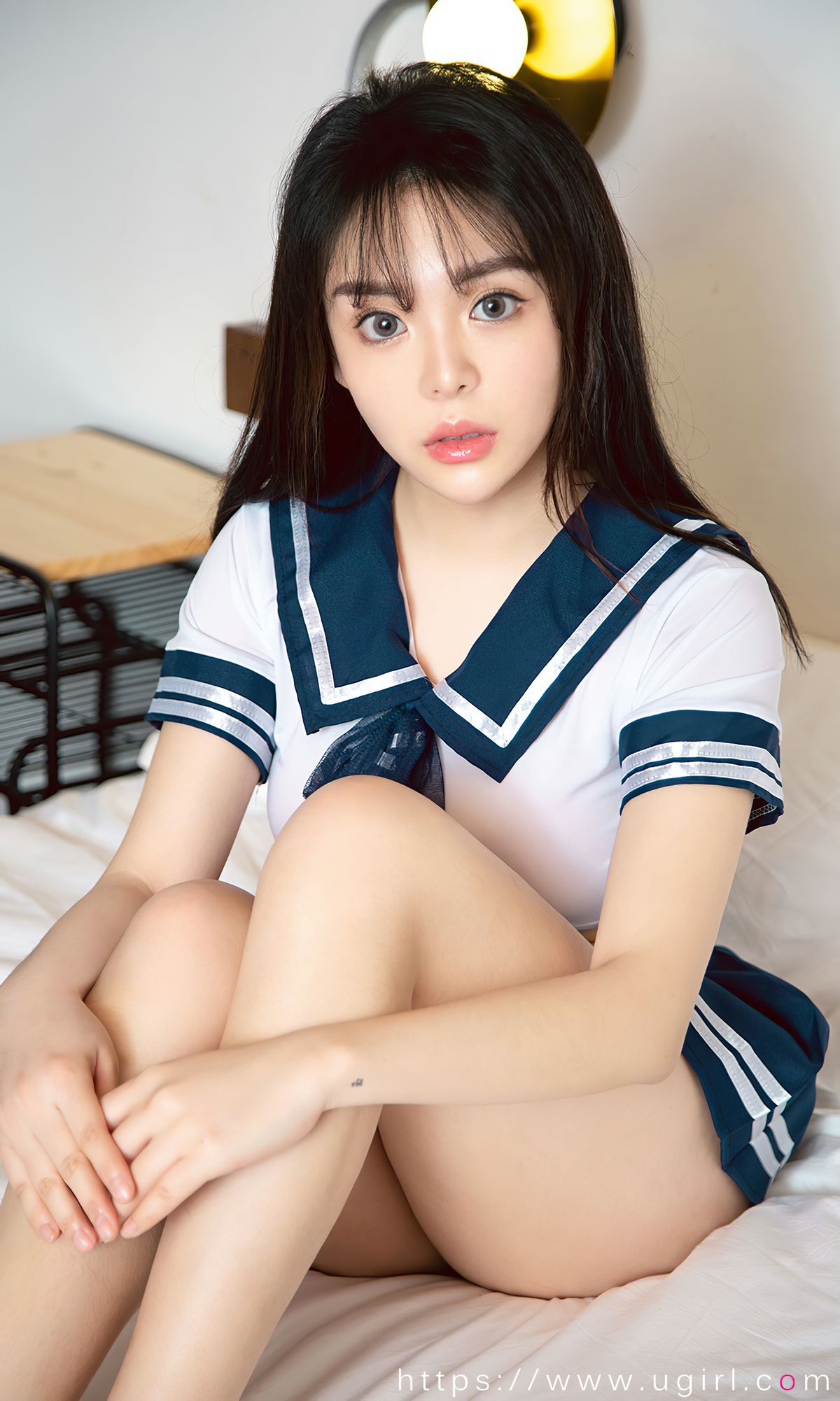 ยูโก๋ชวนไอยูวู Ugirls] No.1816 ไอ หยวน สาวสวยในชุดยูนิฟอร์ม