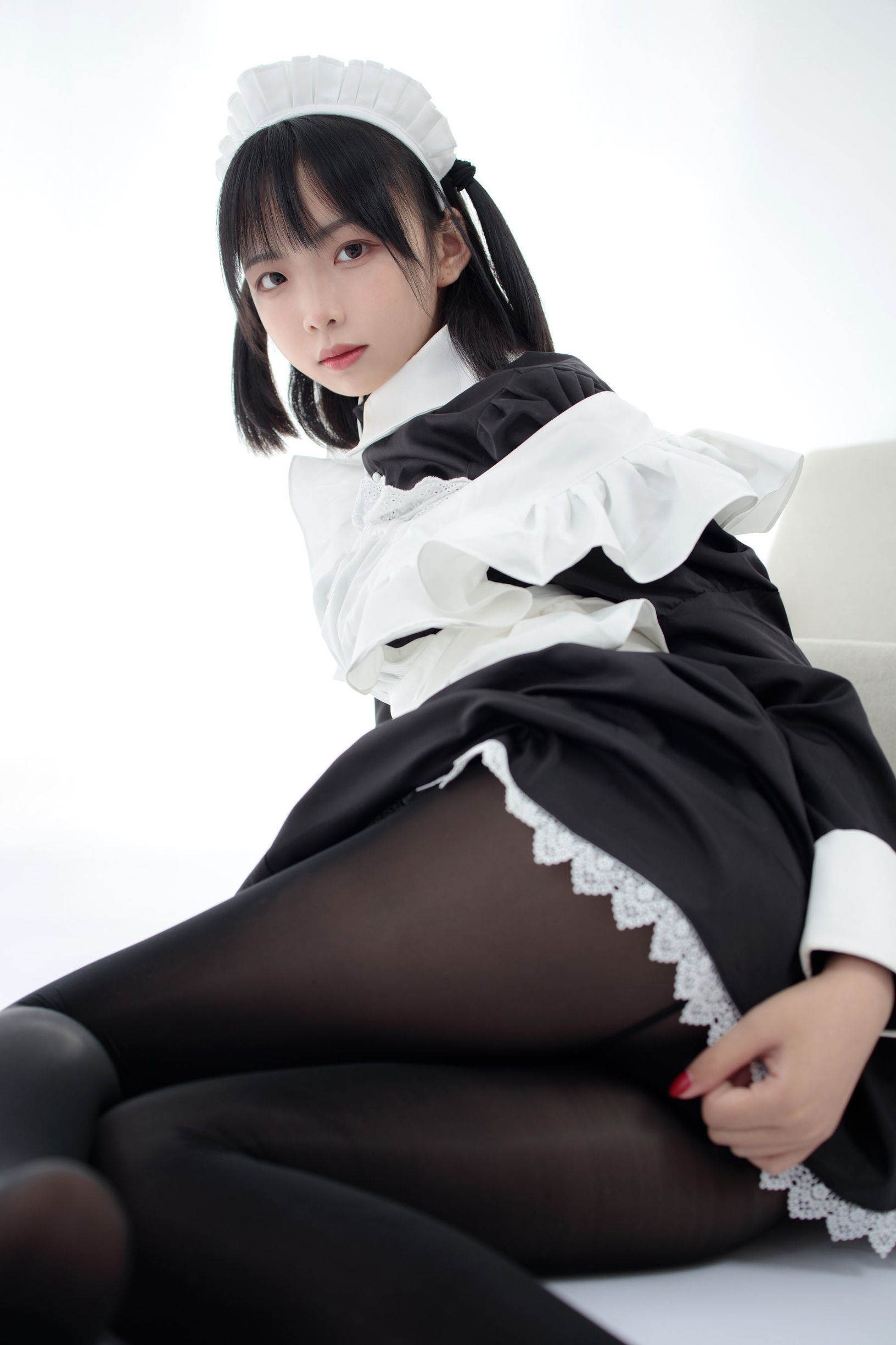 森蘿財團] JKFUN-029 卉子 80D黑絲 踩物女僕