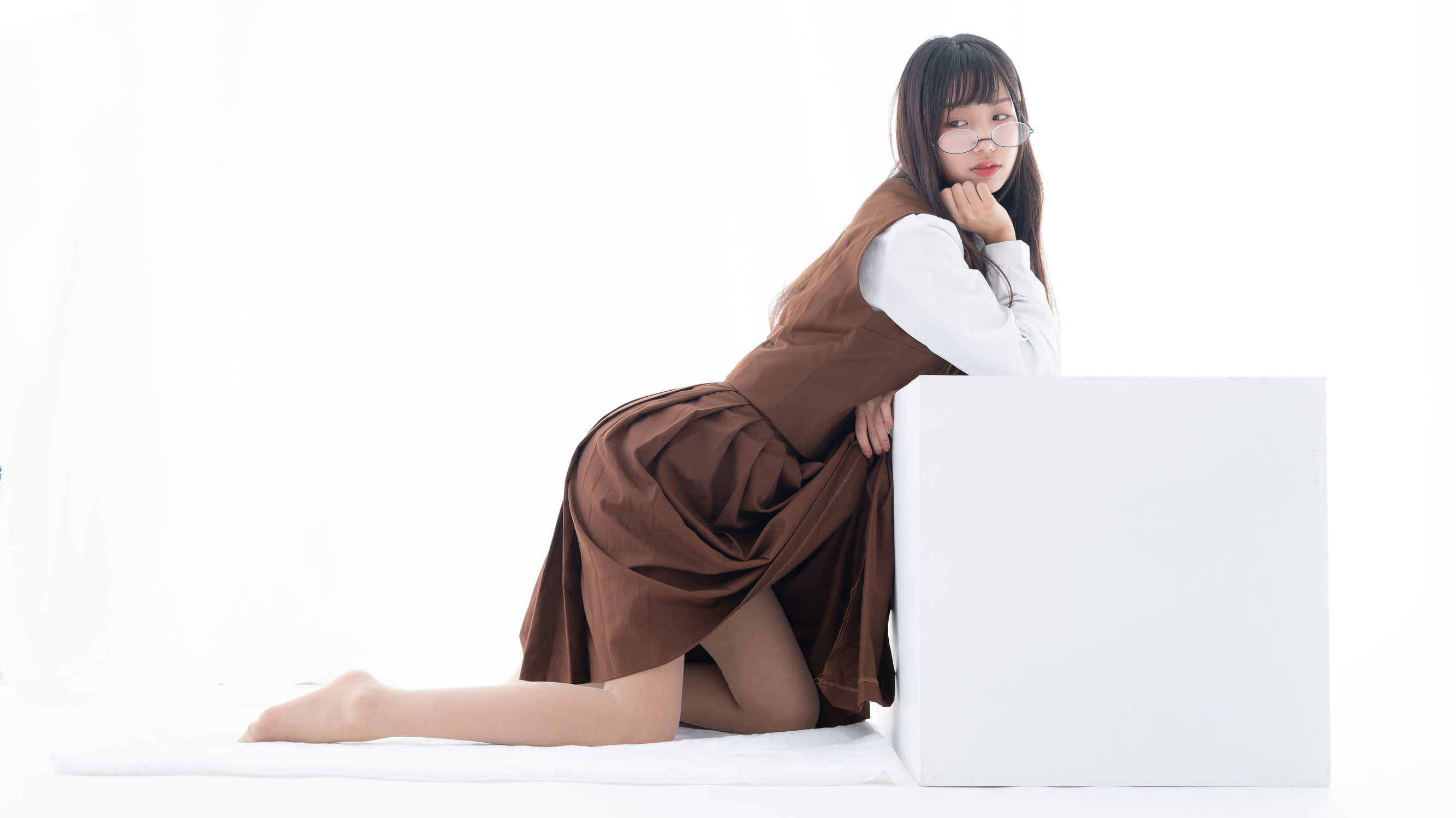 森羅財団] JKFUN-033 小梓 肉絲30D