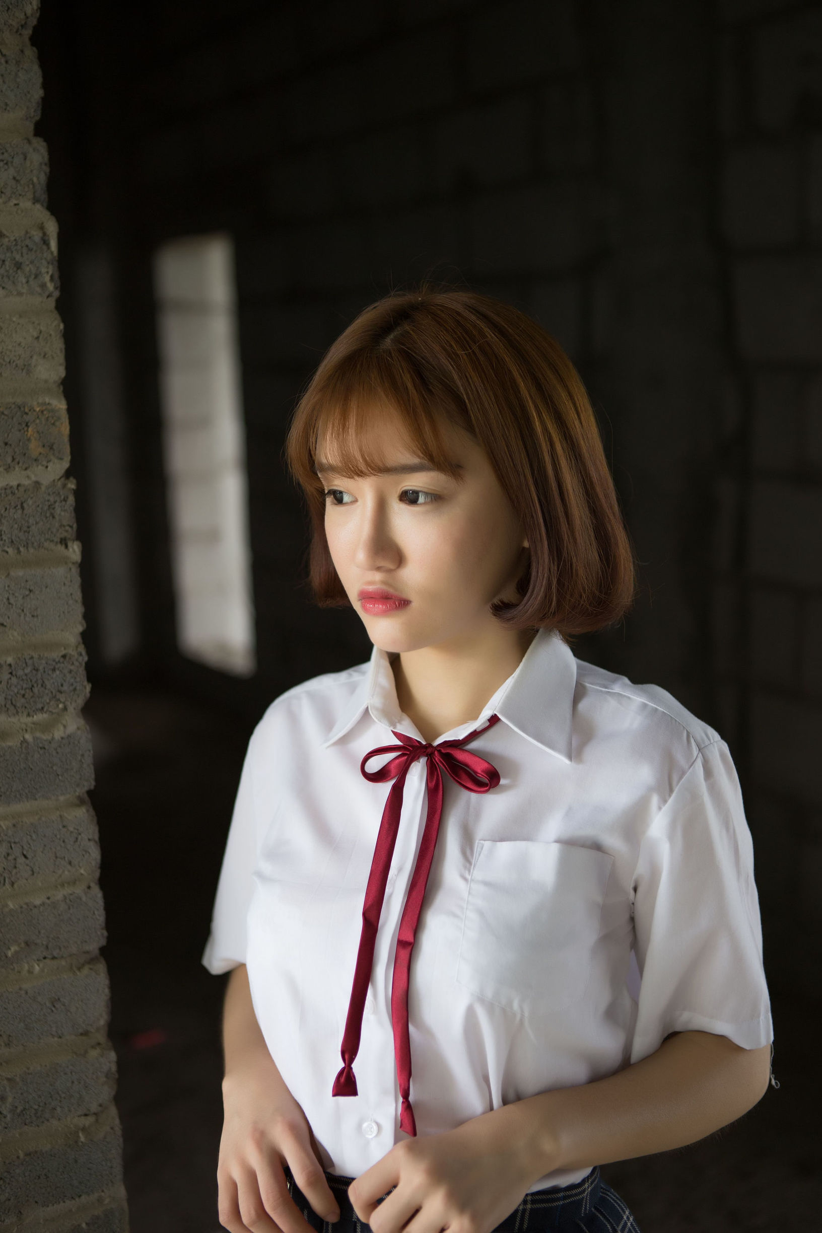 สาวสวยออนไลน์] k8อ๋าวเจี่ยวเม้งเม้งVivian ชุดนักเรียนกลางแจ้งผูกมัด